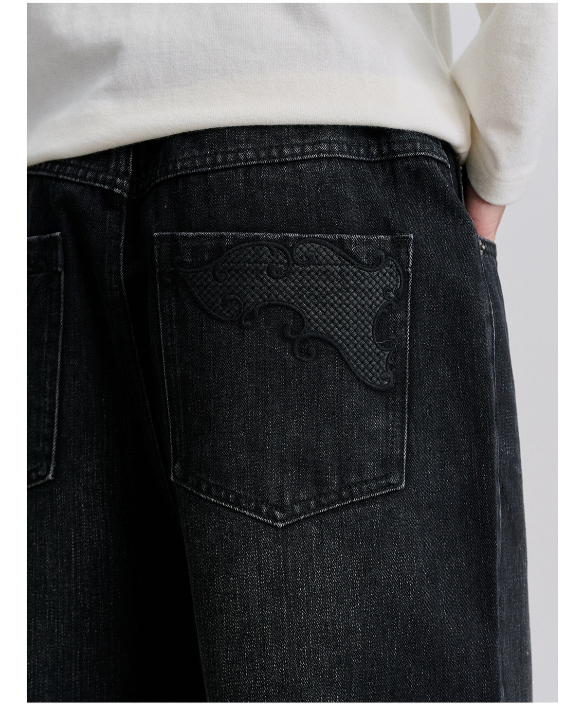 Three-Dimensional Pattern Cutting: Denim Pants