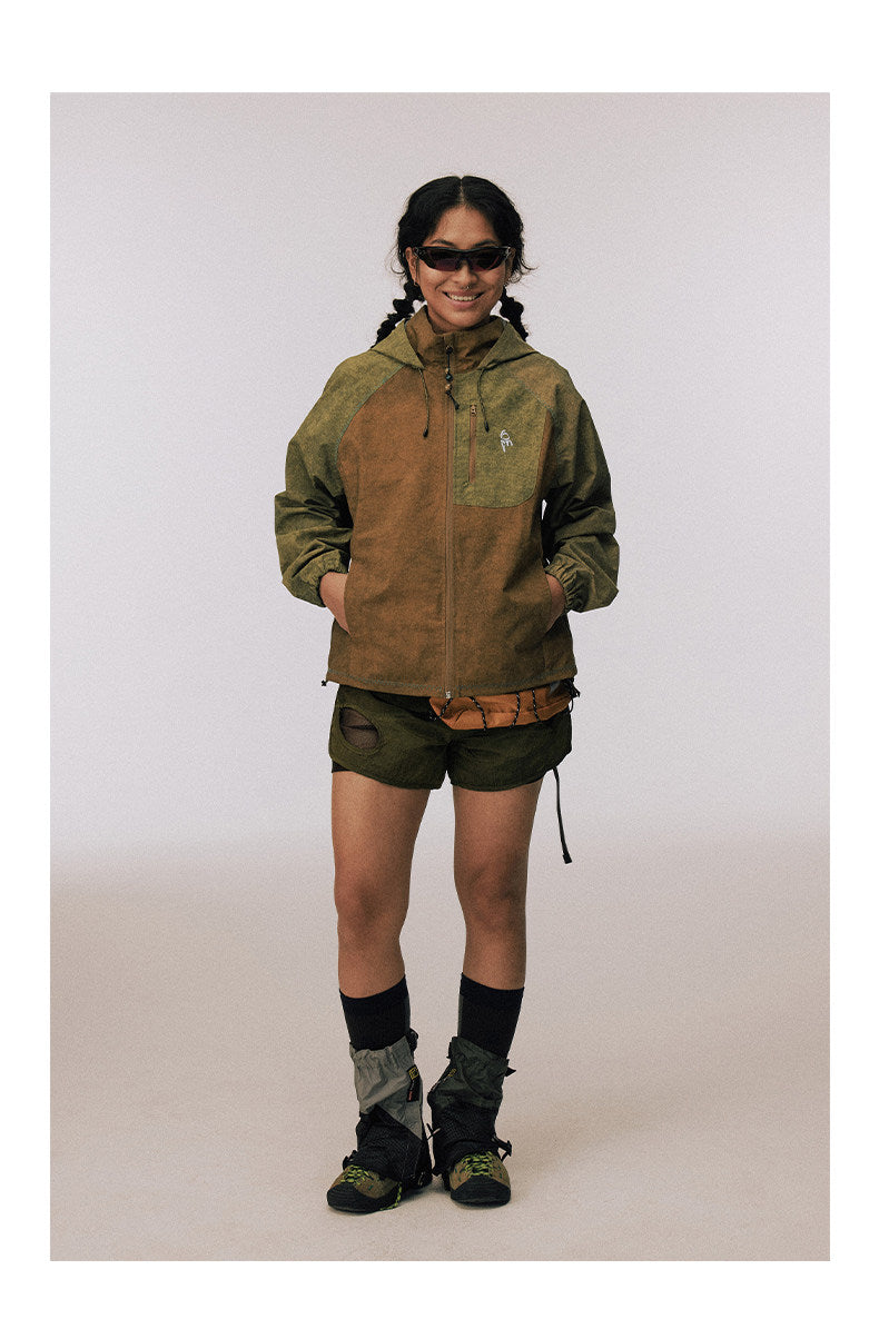 Water-repellent nylon hooded jacket