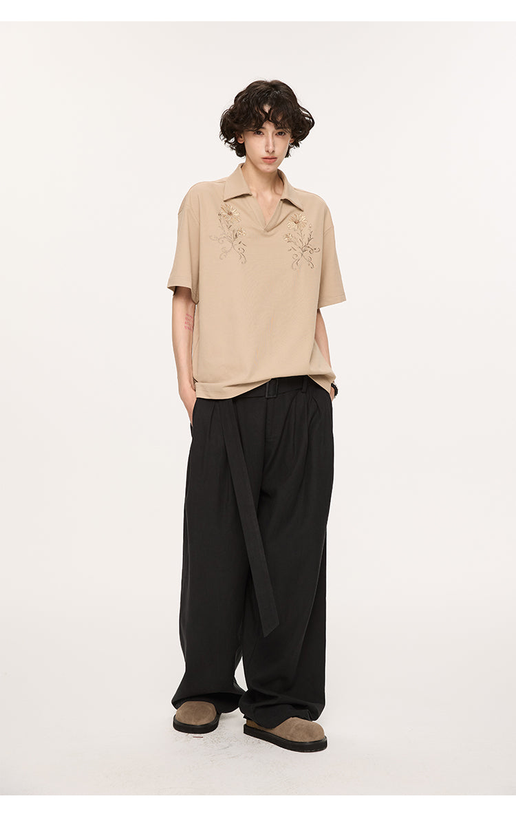 Embroidered V-neck polo shirt