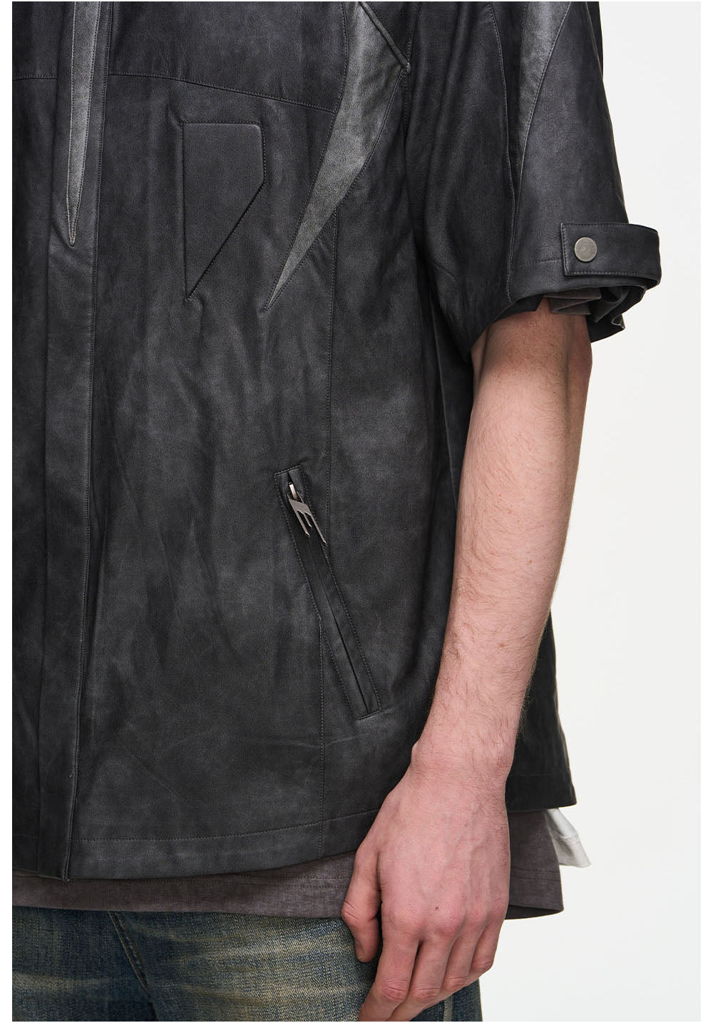 Damaged leather loose short sleeve shirt