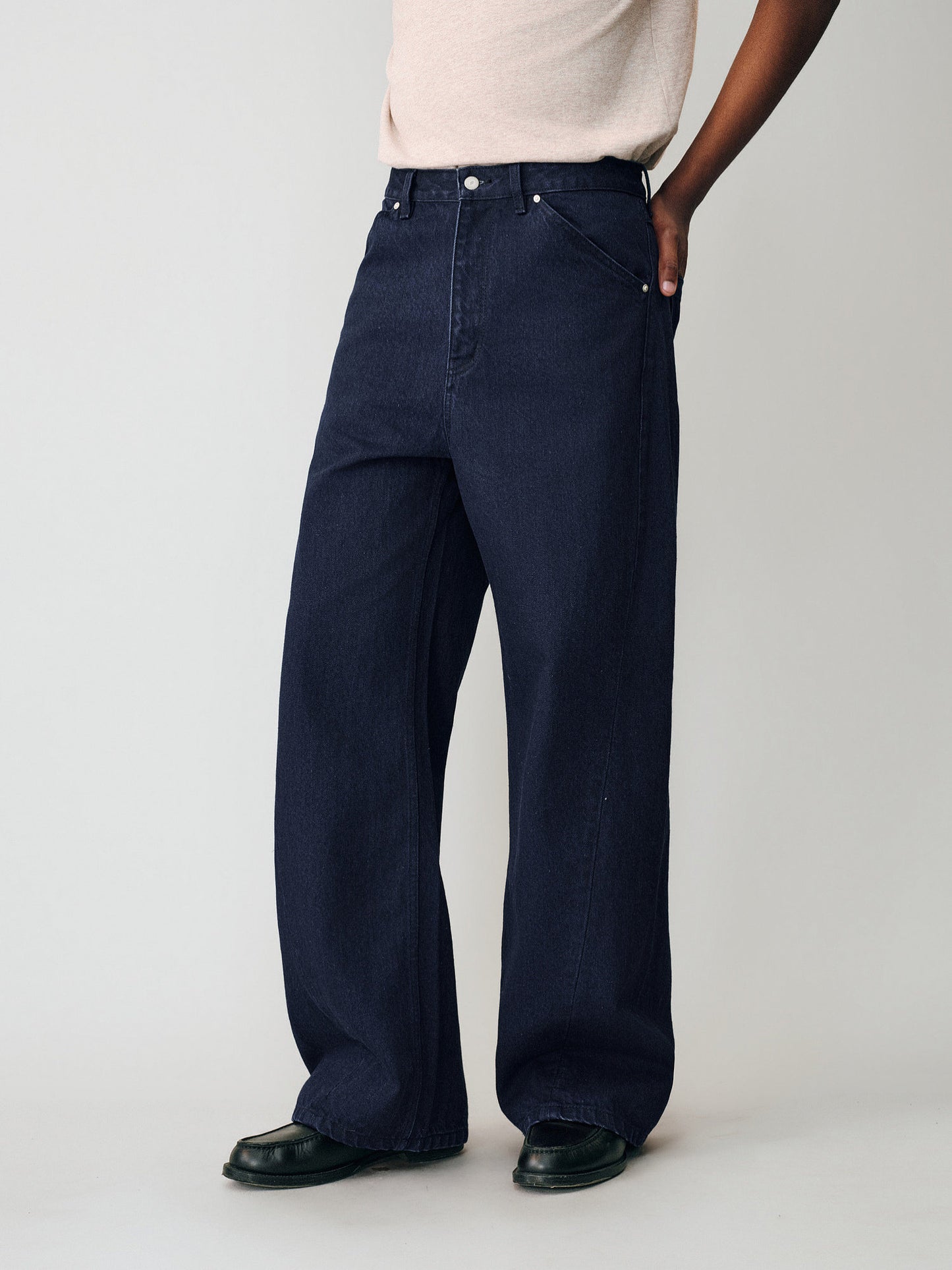 Diagonal Stitching Denim Pants