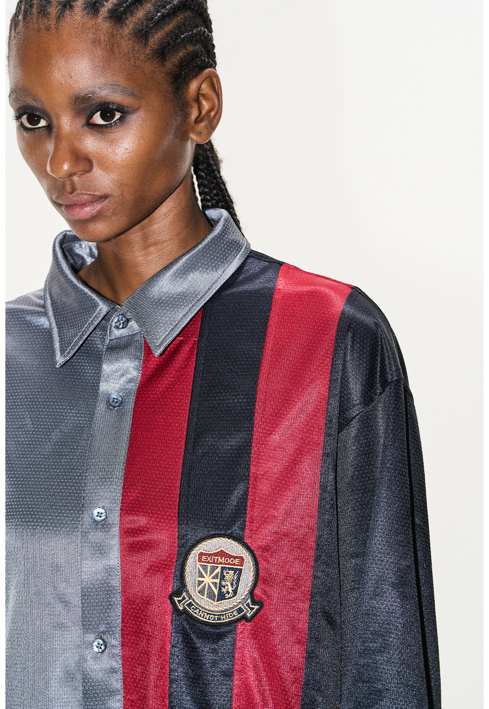 Color Matching Sports Badge Shirt