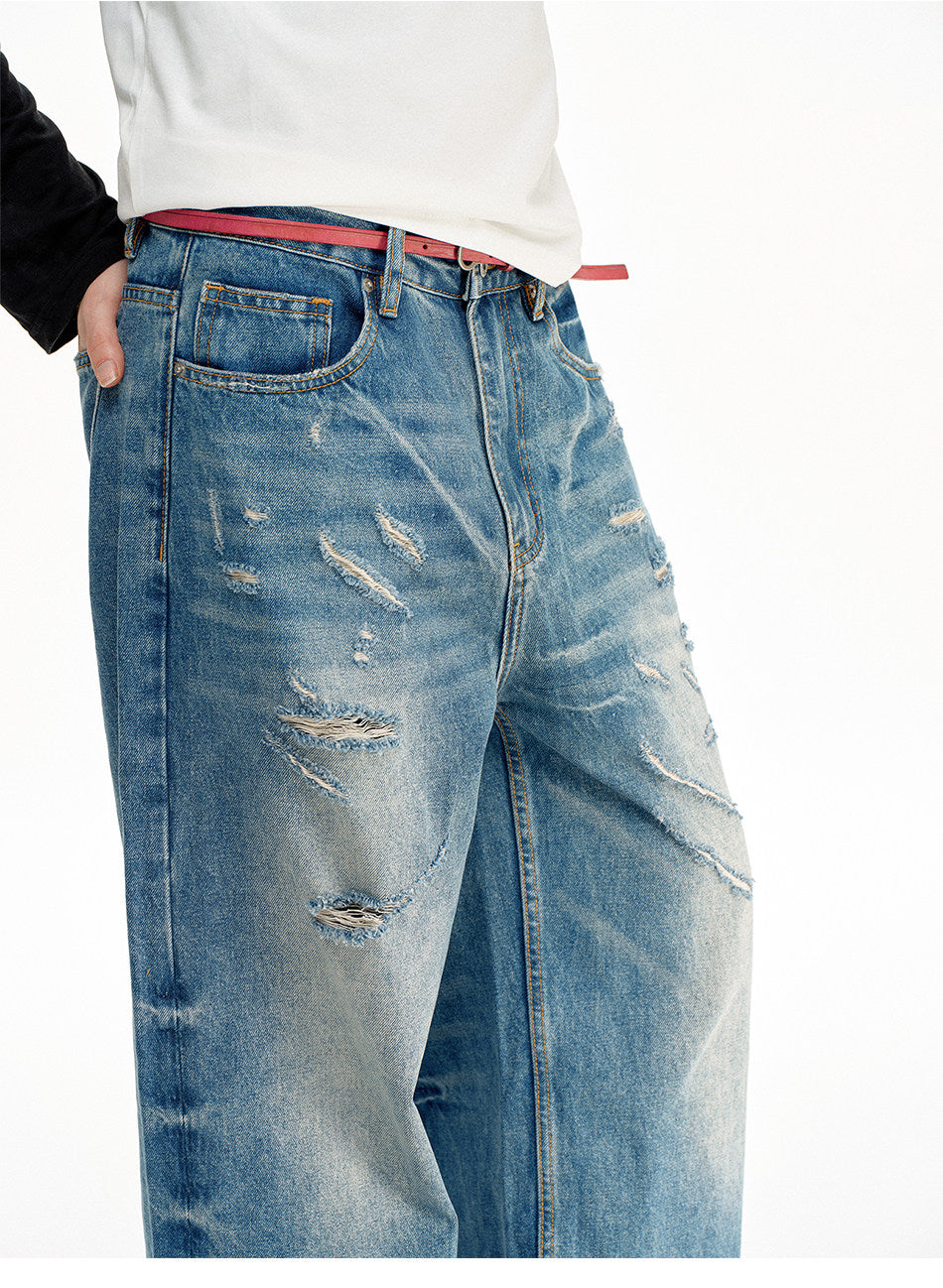 Vintage-style Distressed Loose-Fit Jeans