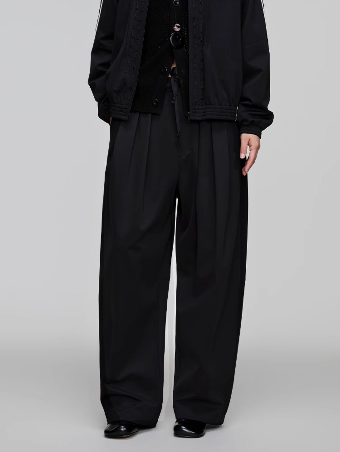 Double Pleated Sweatpants