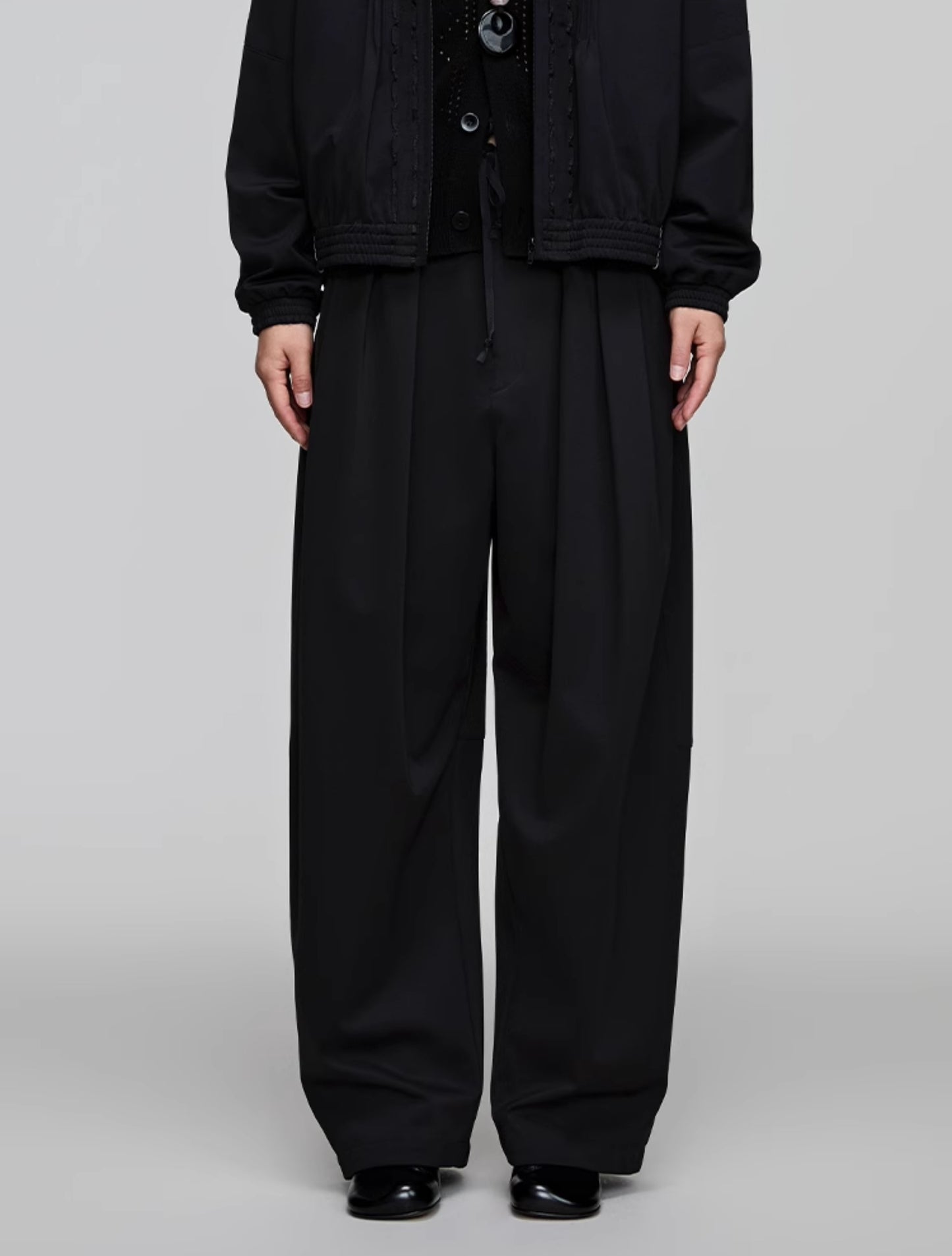 Double Pleated Sweatpants