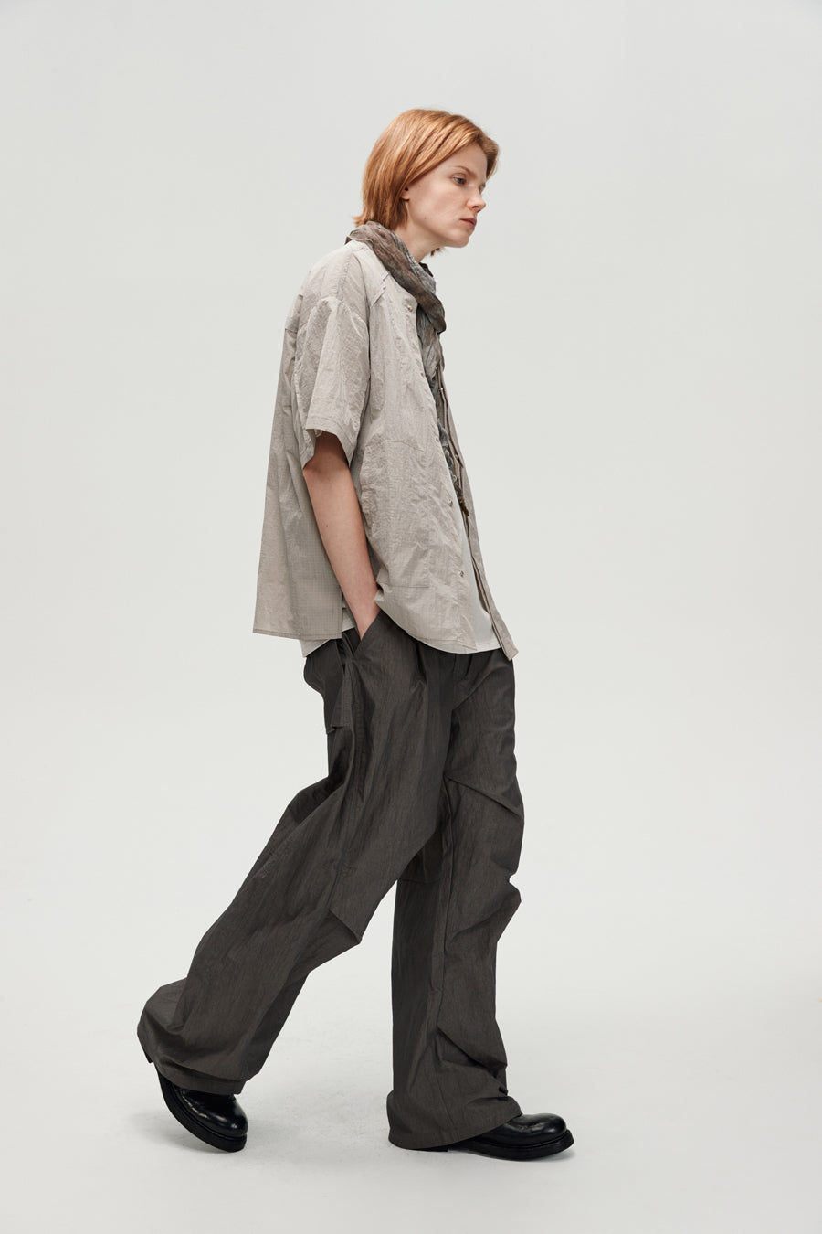 Scimitar Silhouette Breathable Casual Pants