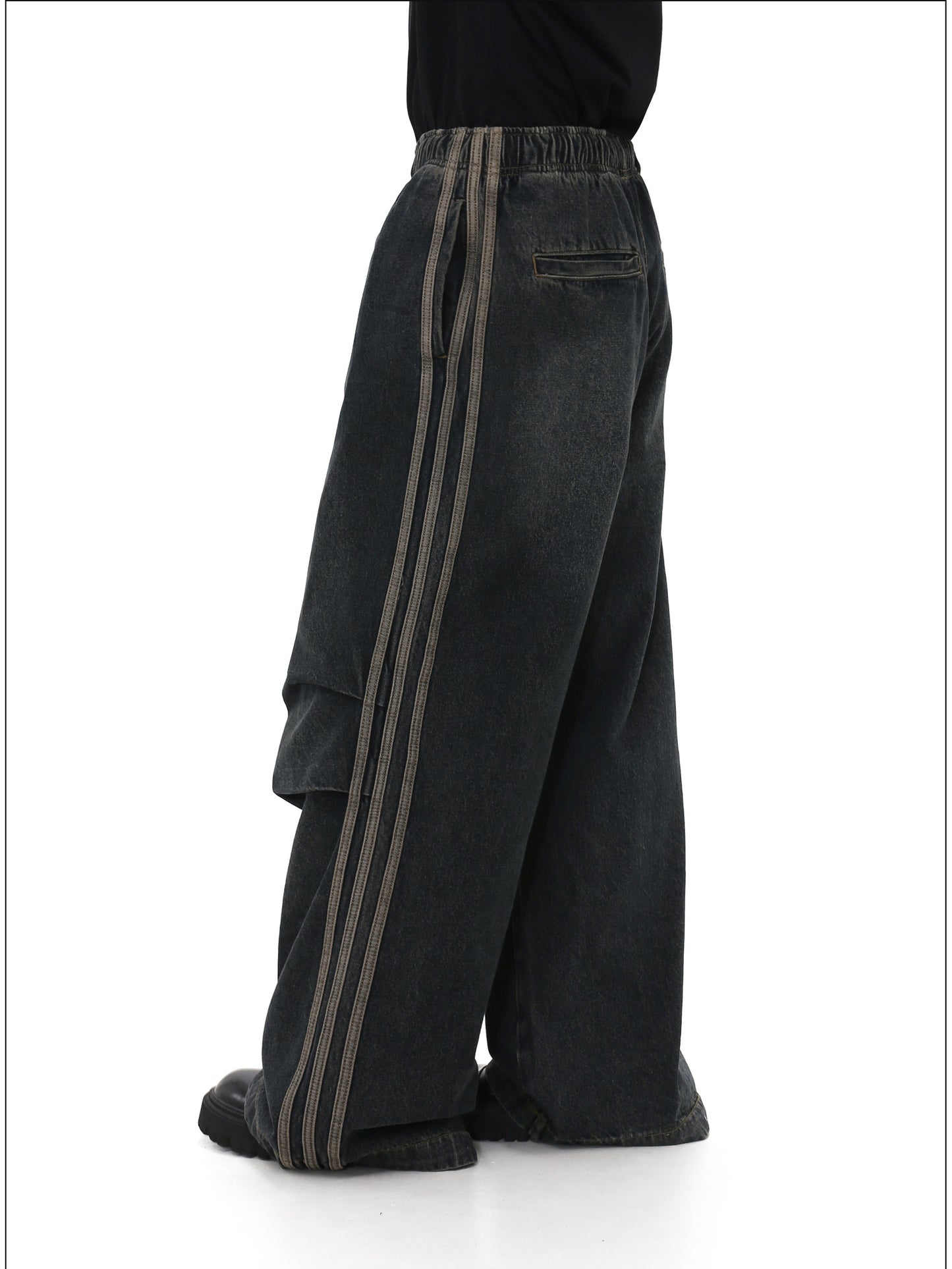 Distressed Stripe Jeans