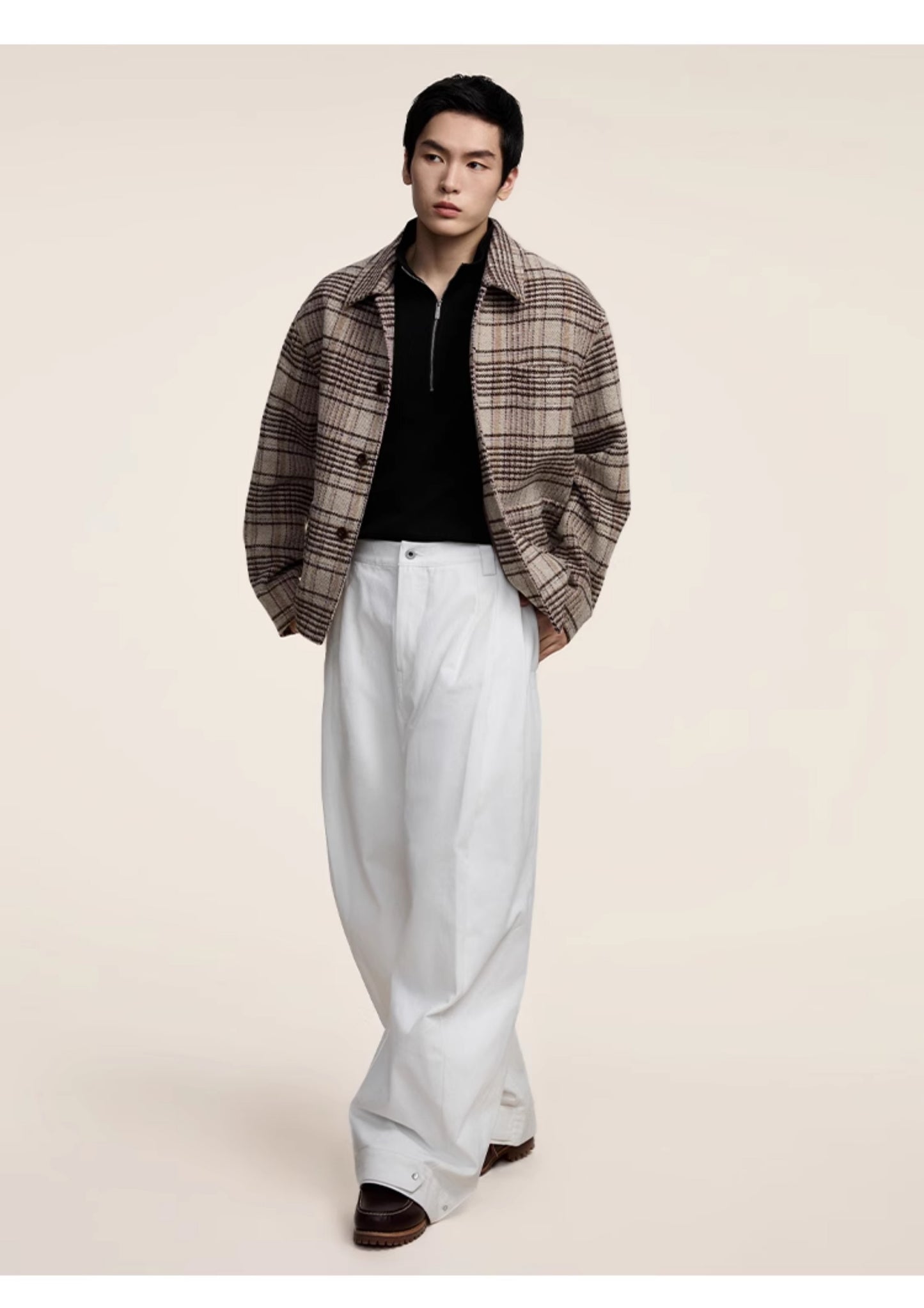 Multi-pleats loose silhouette casual pants