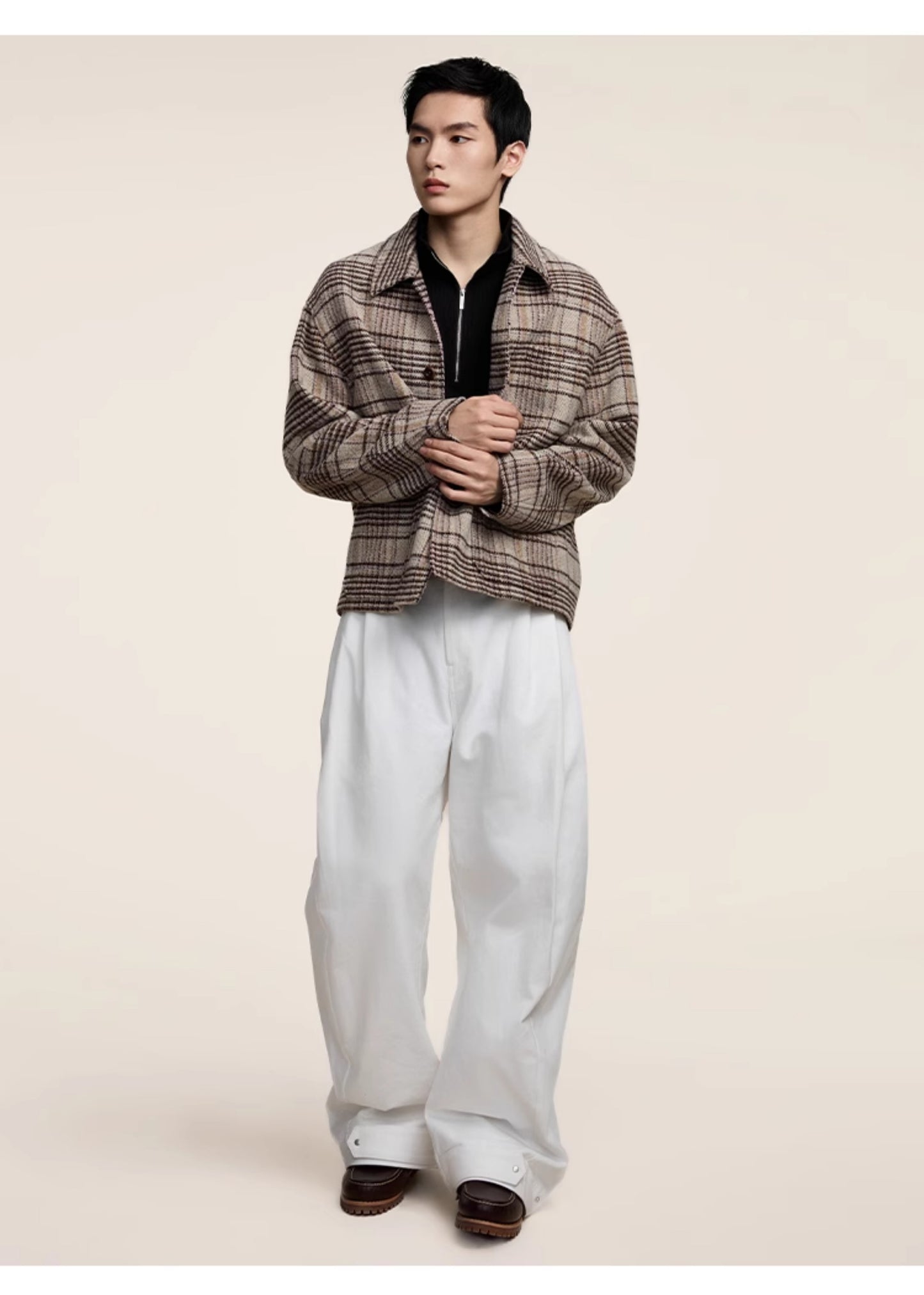 Multi-pleats loose silhouette casual pants