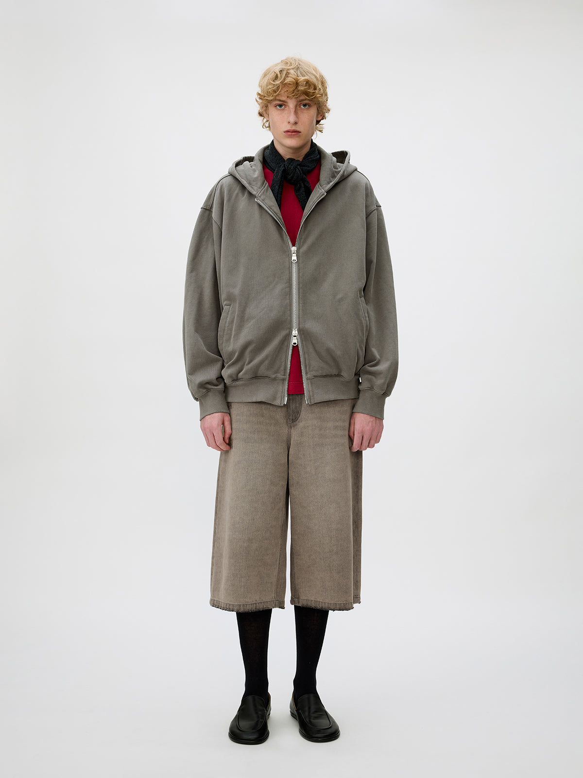 Wash-Damaged Zipper Sweatshirt