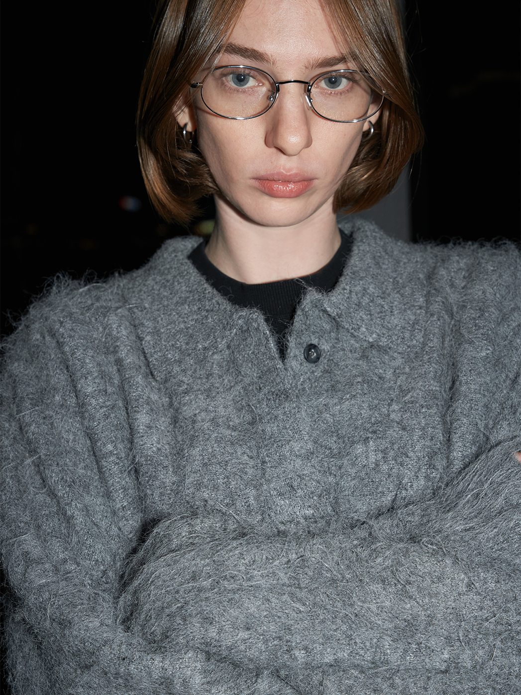 Collar-neck unisex sweater