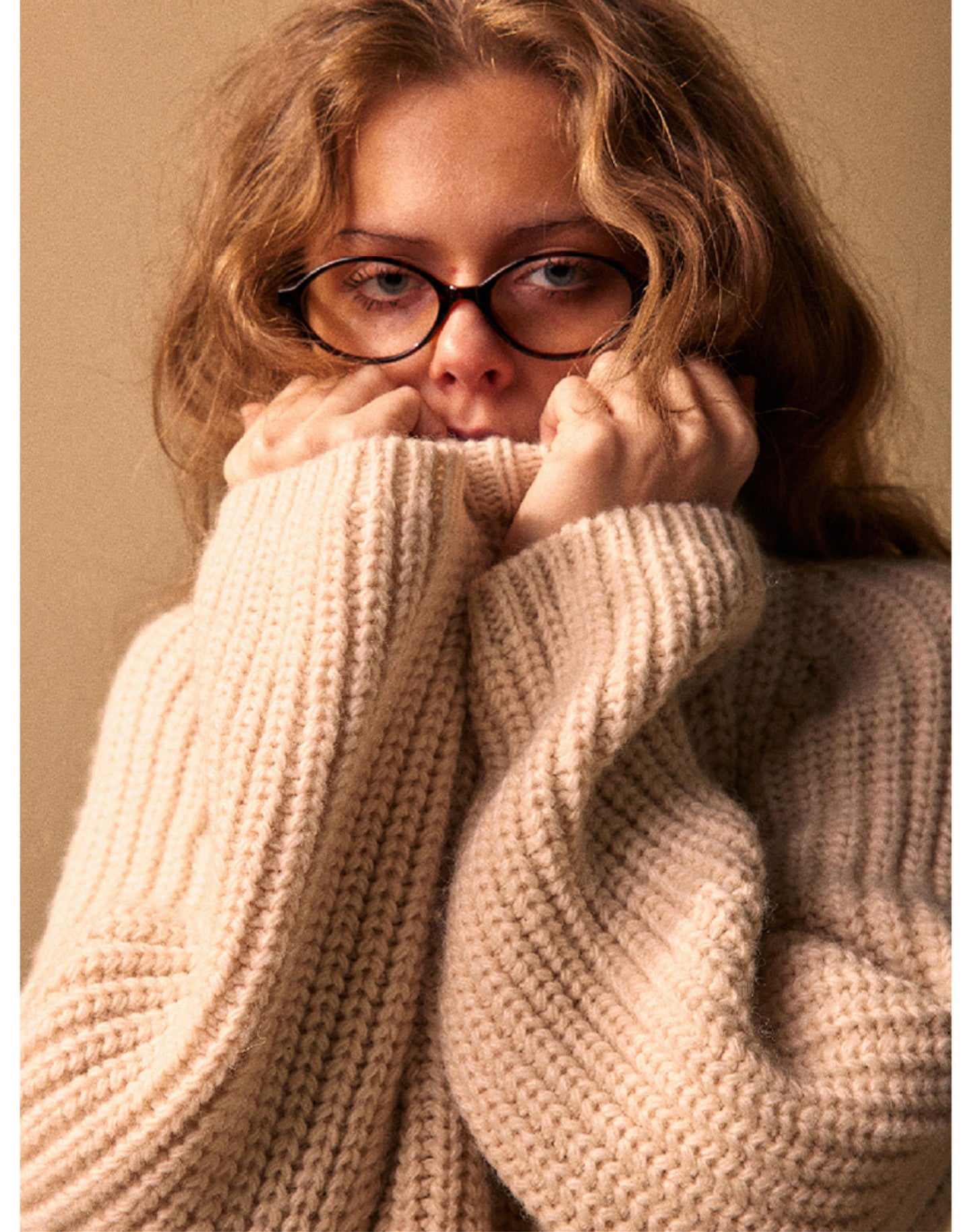 Unisex Loose Raglan Sweater