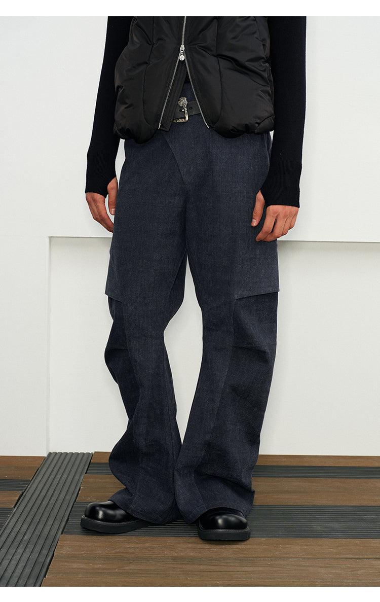 Three-dimensional scimitar-cut casual pants