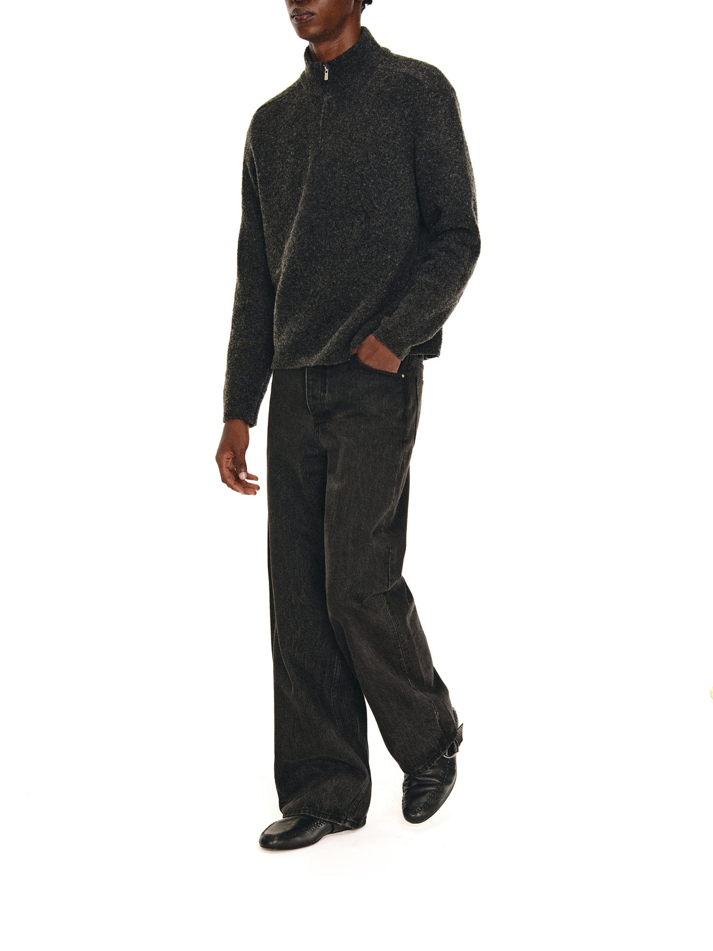 Half-Turtleneck Zip-Up Knit