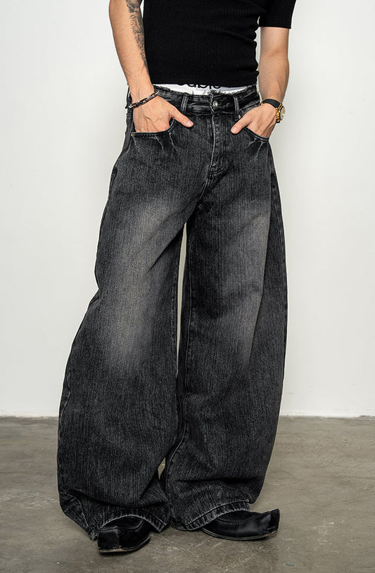 Low Edge Scythe Jeans