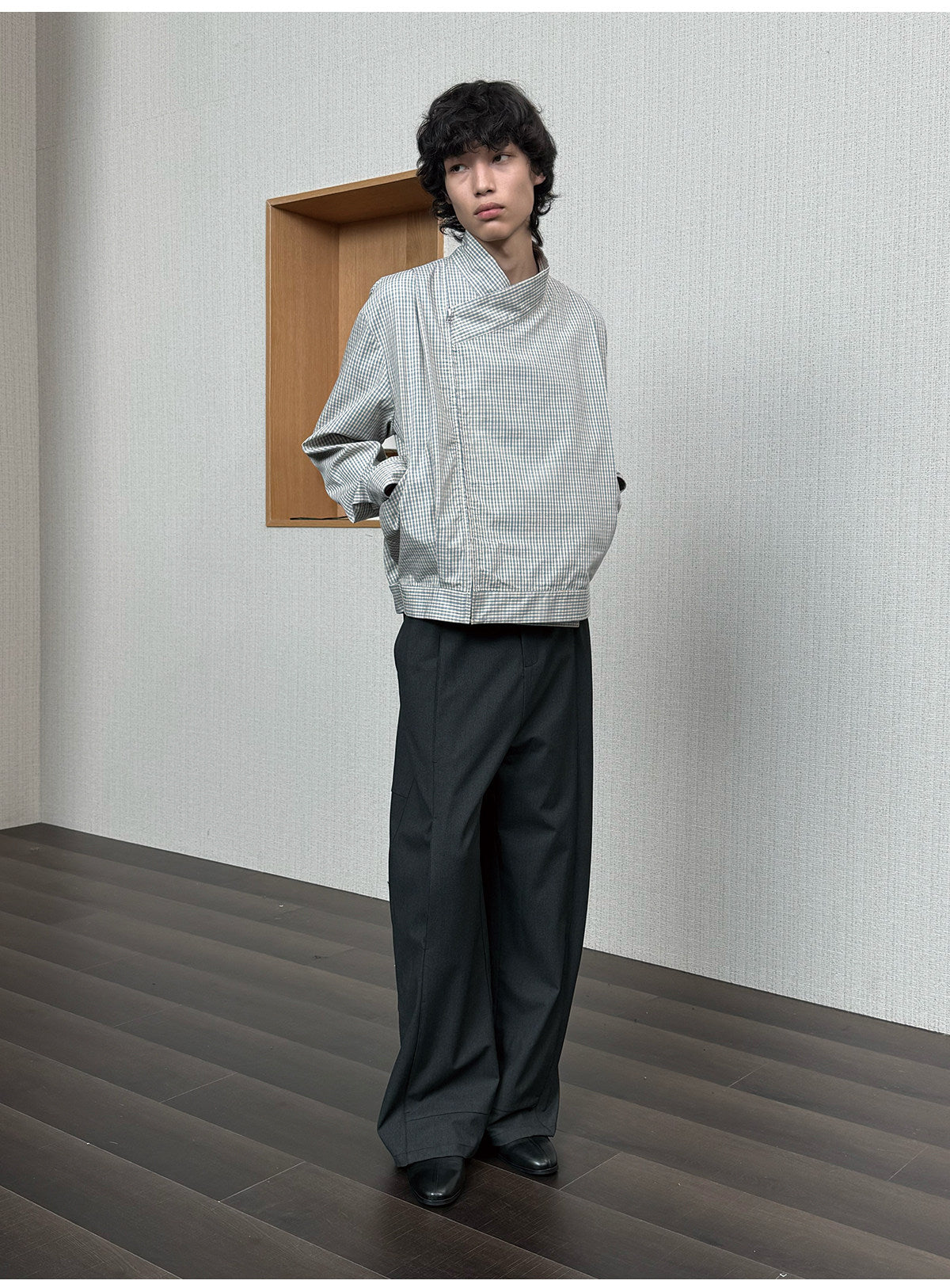 Casual Pants with Special Center Seam