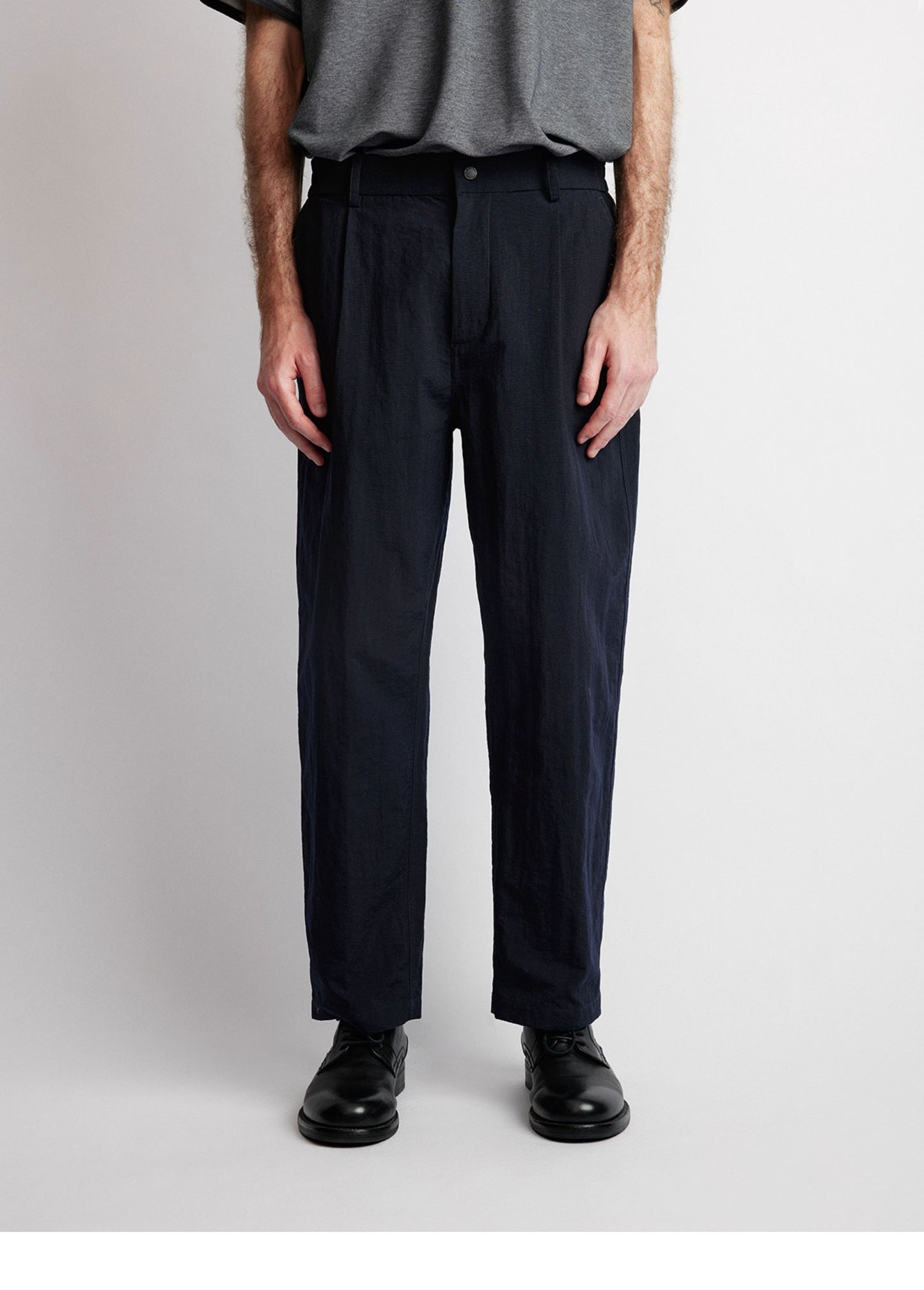 Wrinkle-Resistant Nylon Casual Pants