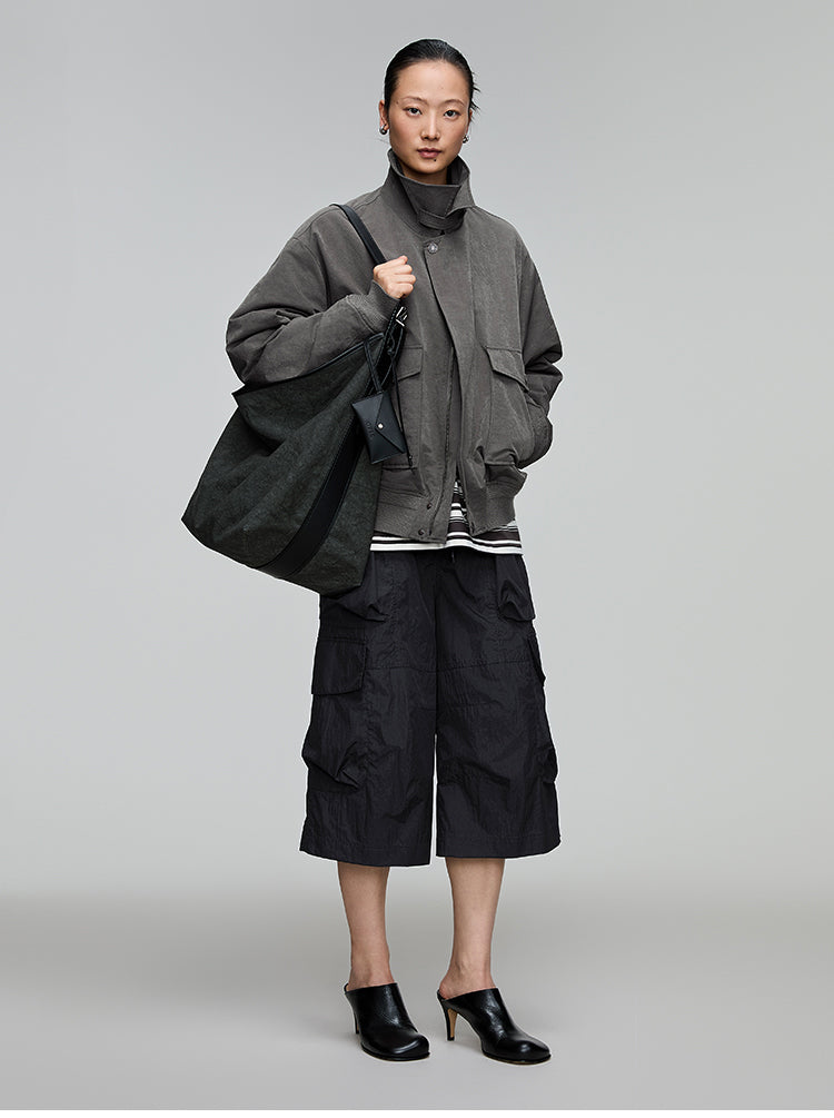 Cropped pants with adjustable waist