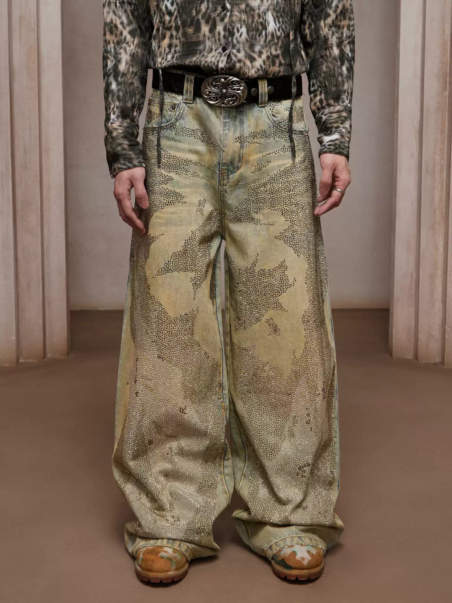 Washed Straight Leg Jeans