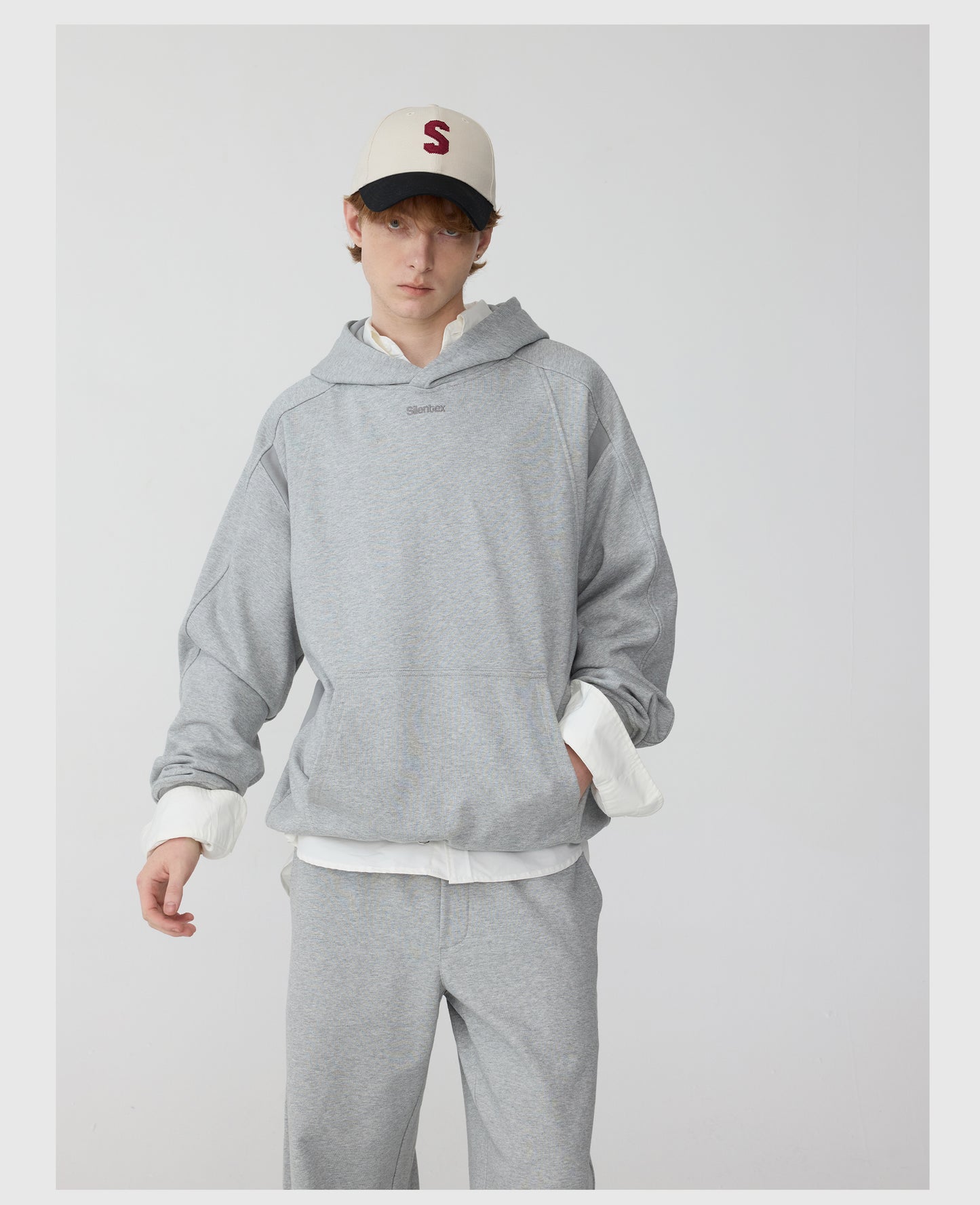 Hooded Sweatshirt Setup