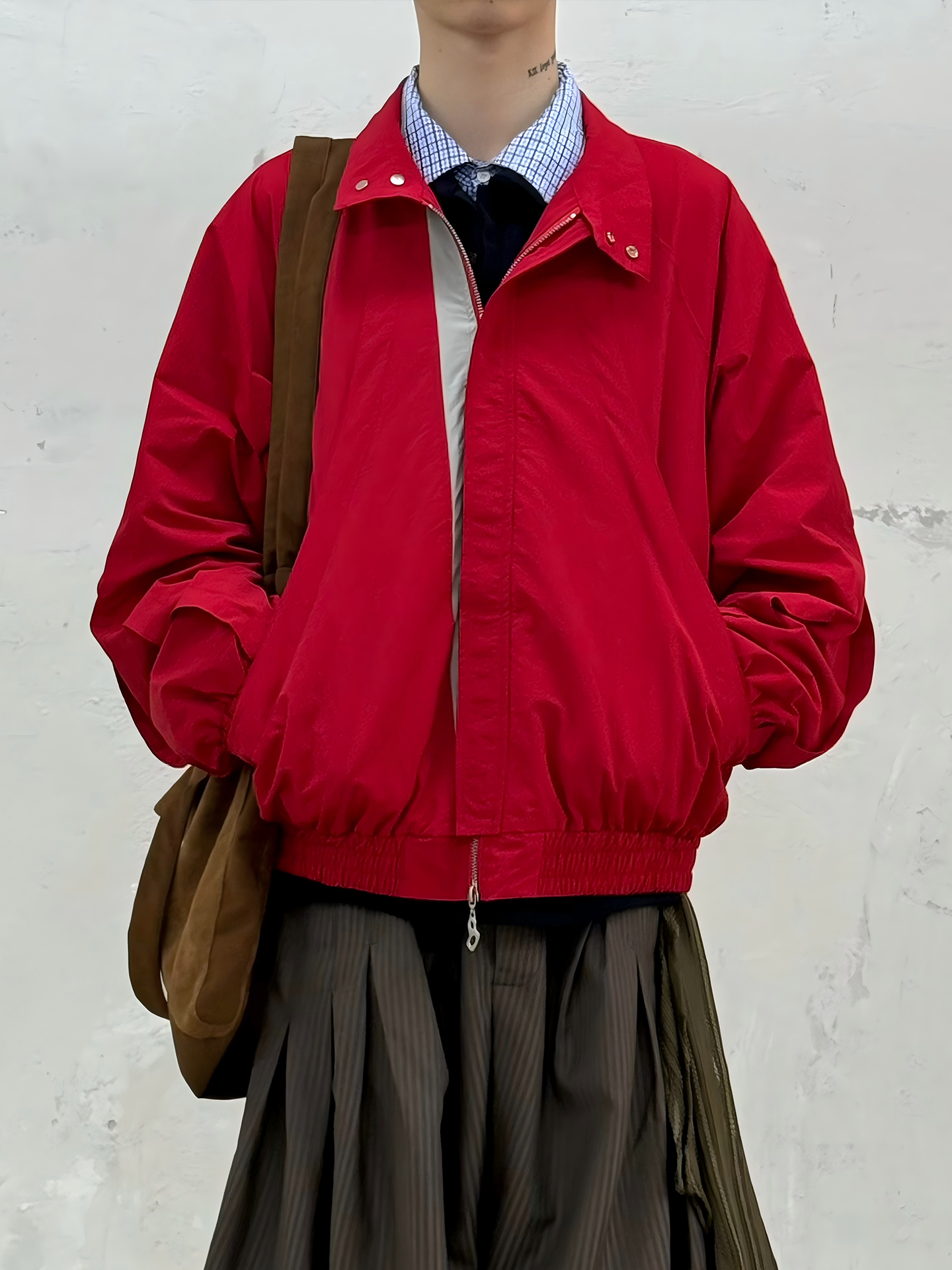 Nylon jacket with detachable hood
