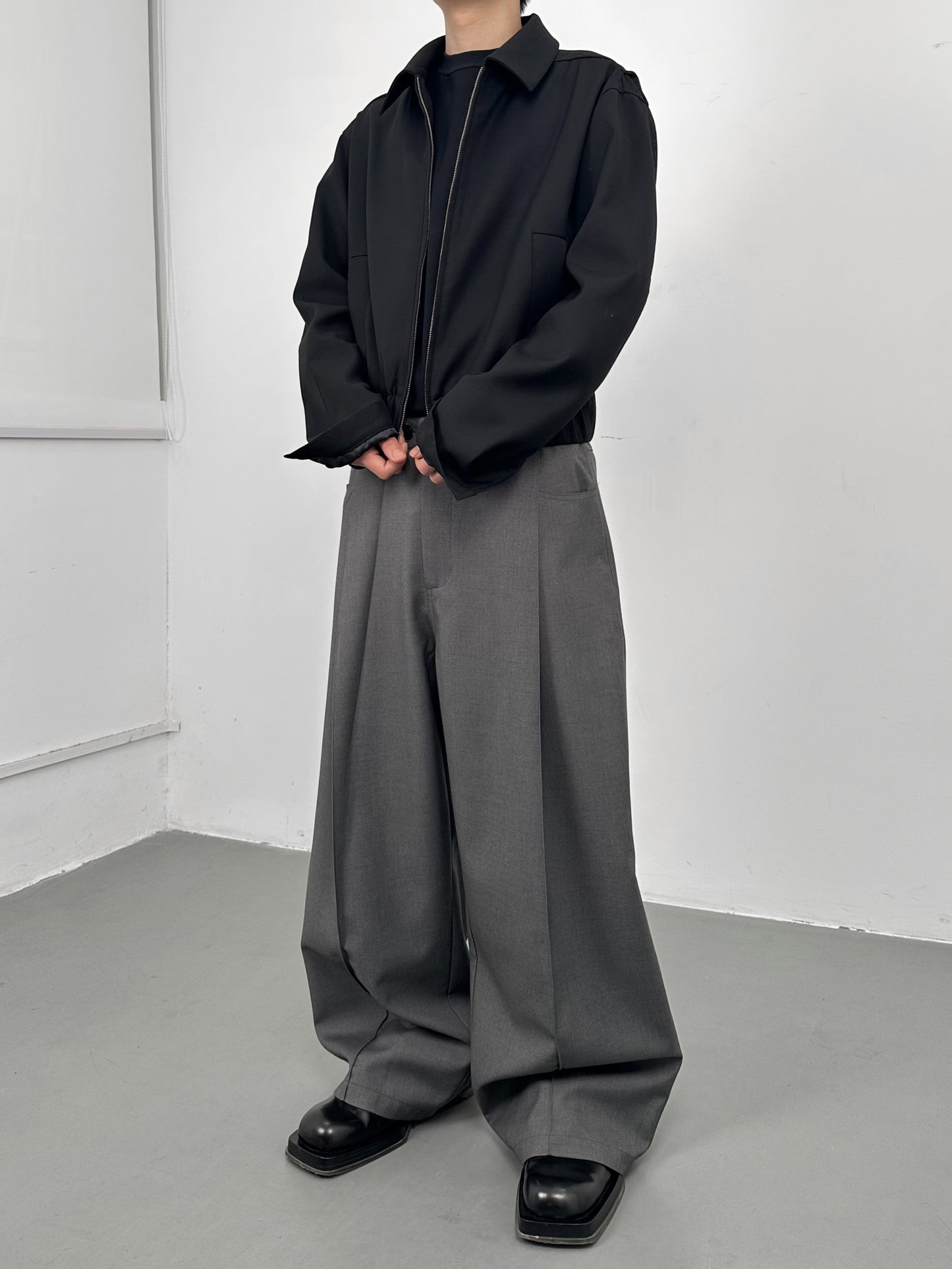 Wide Leg Pleated Straight Pants