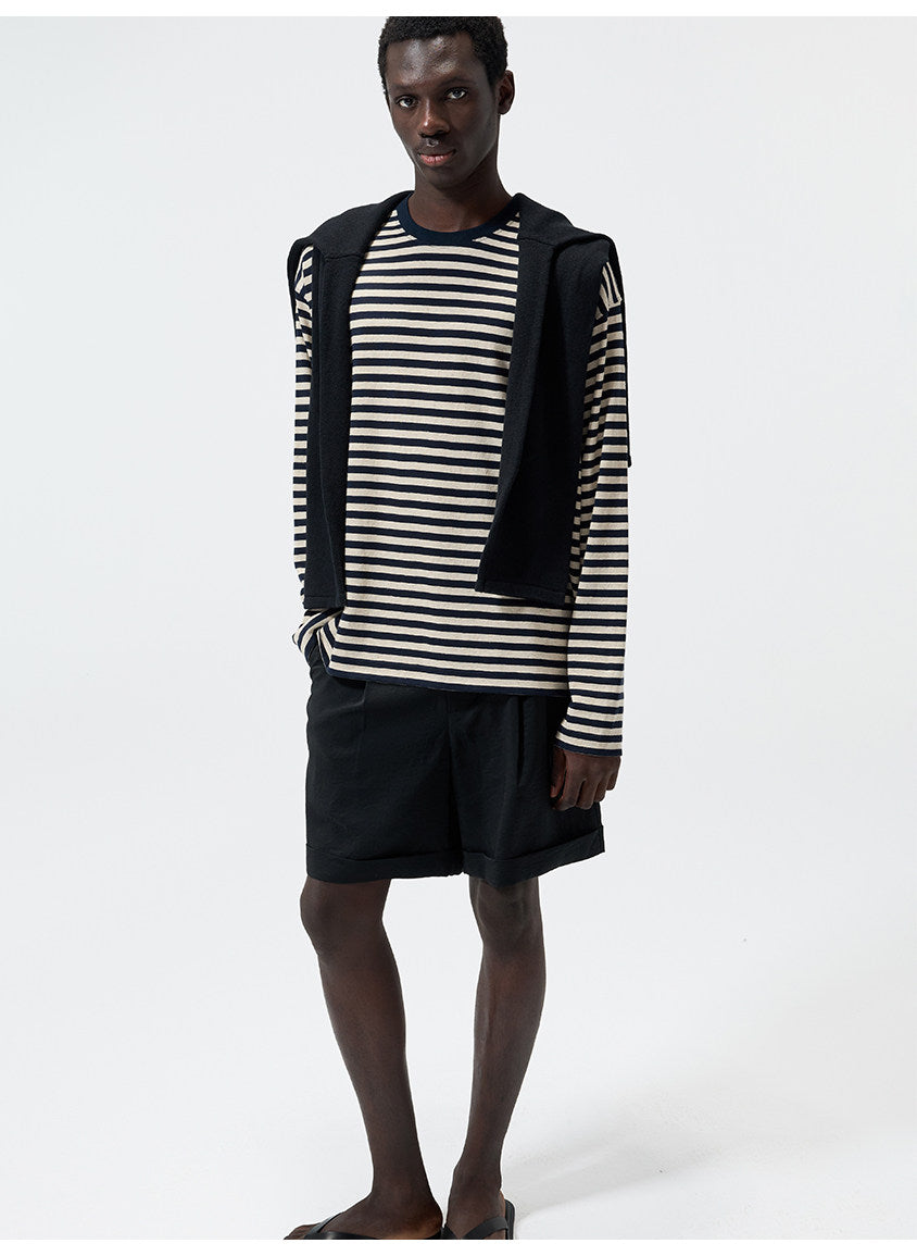 Basic Narrow Round-Neck T-Shirt