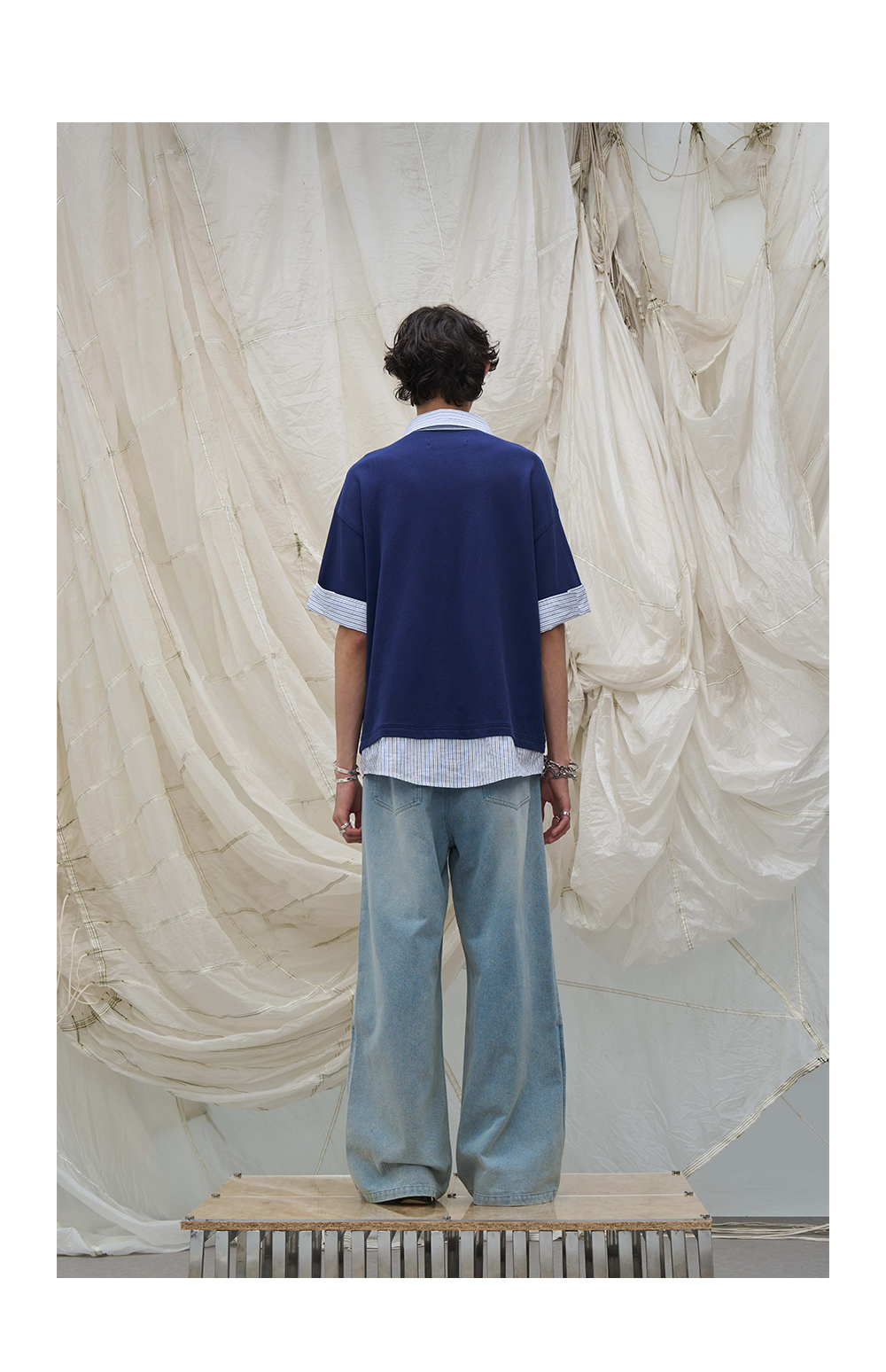 Half-Zip Back Waist Straight Jeans