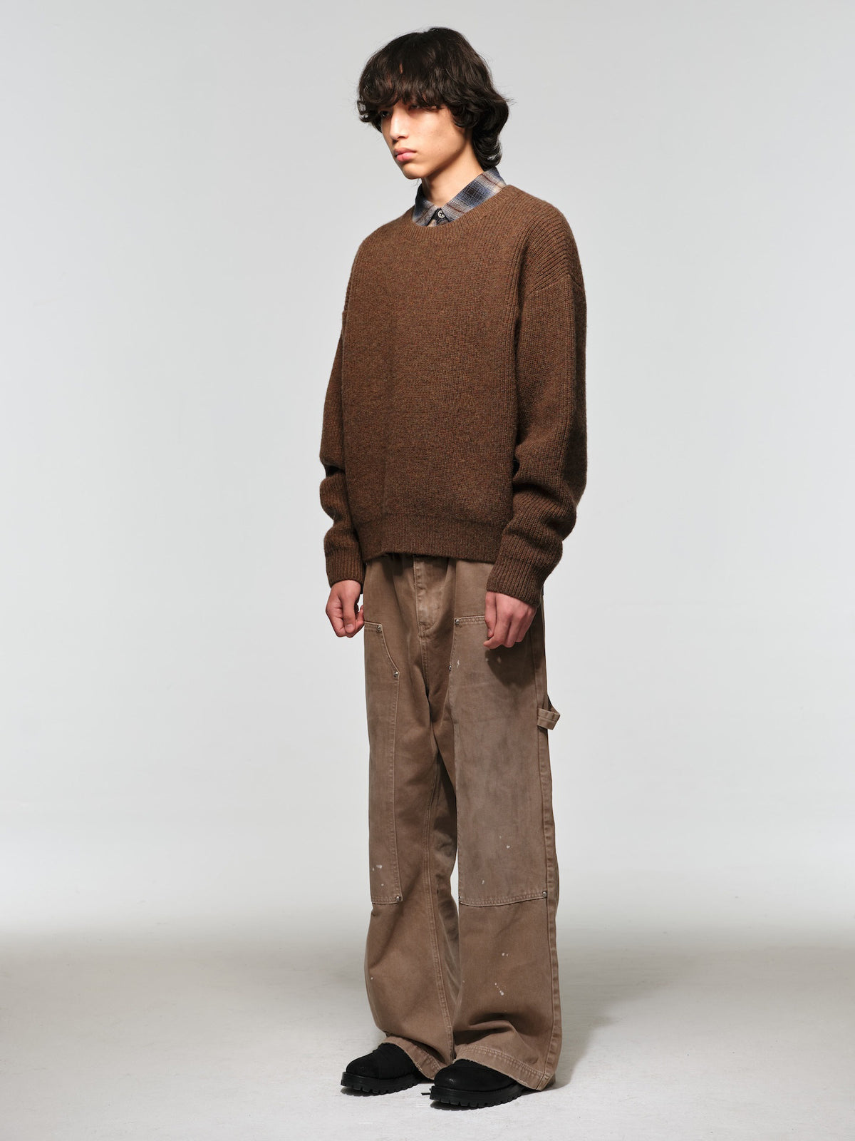 100% Shetland Wool Embroidered Round-Neck Sweater