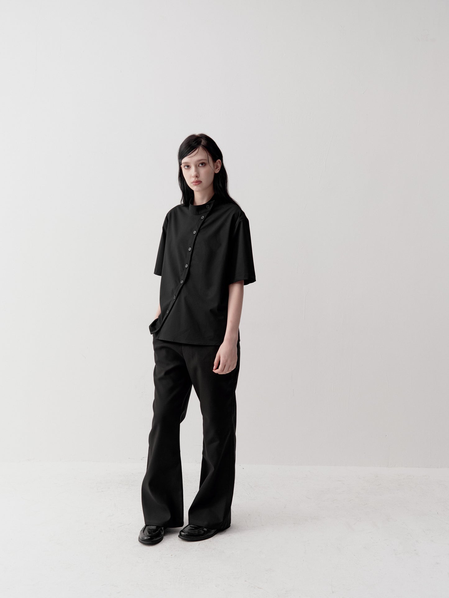 Lightweight Shirt with Stand-Up Collar