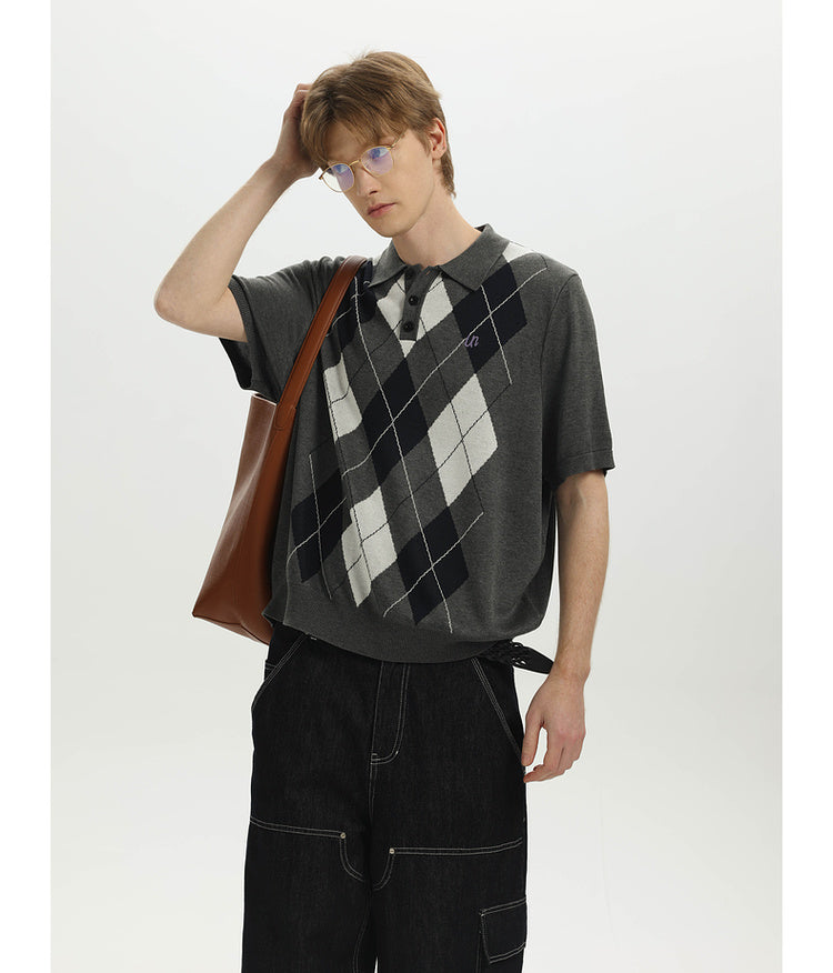 College Diamond Pattern Embroidery Knit