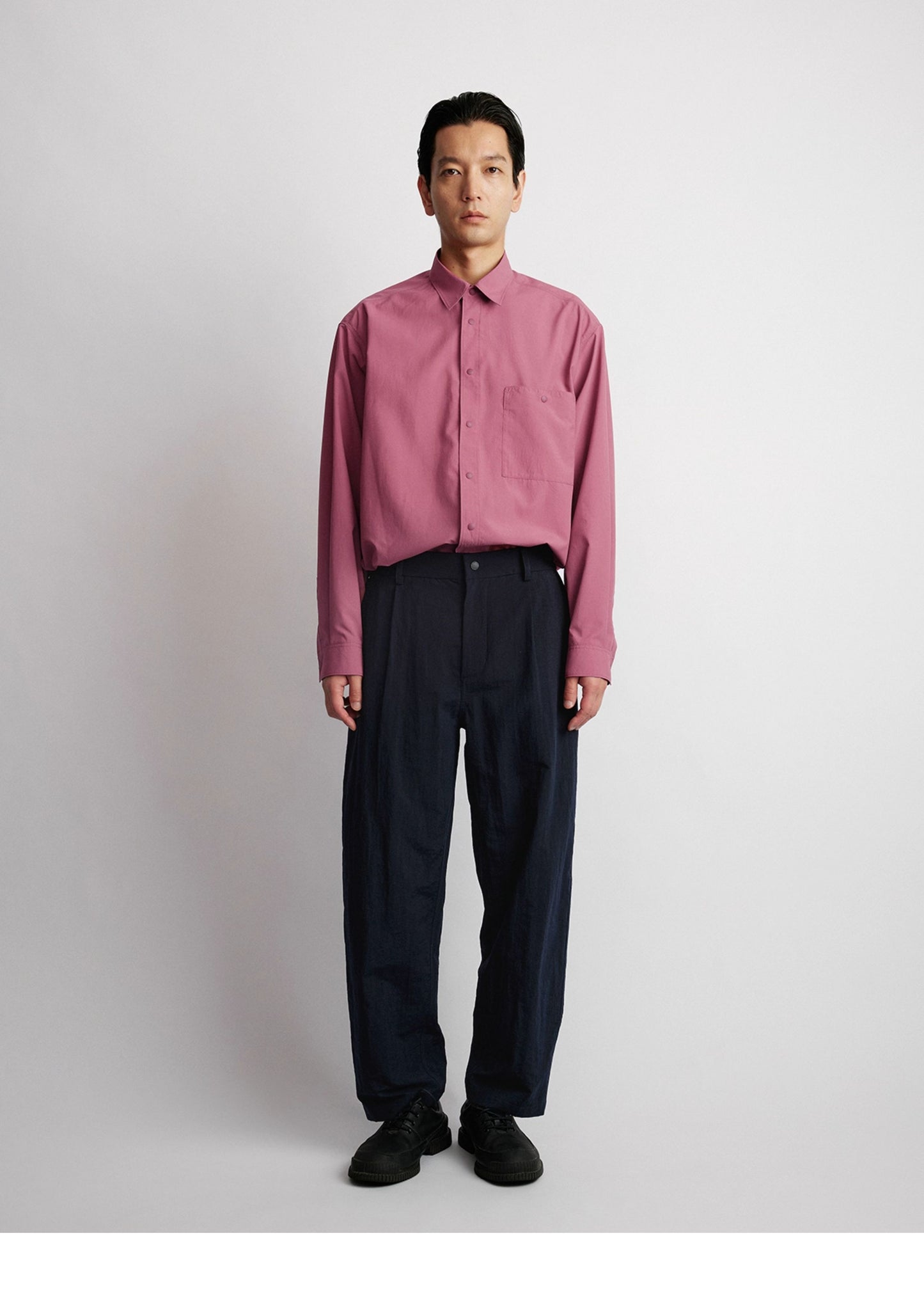 Wrinkle-Resistant Nylon Casual Pants