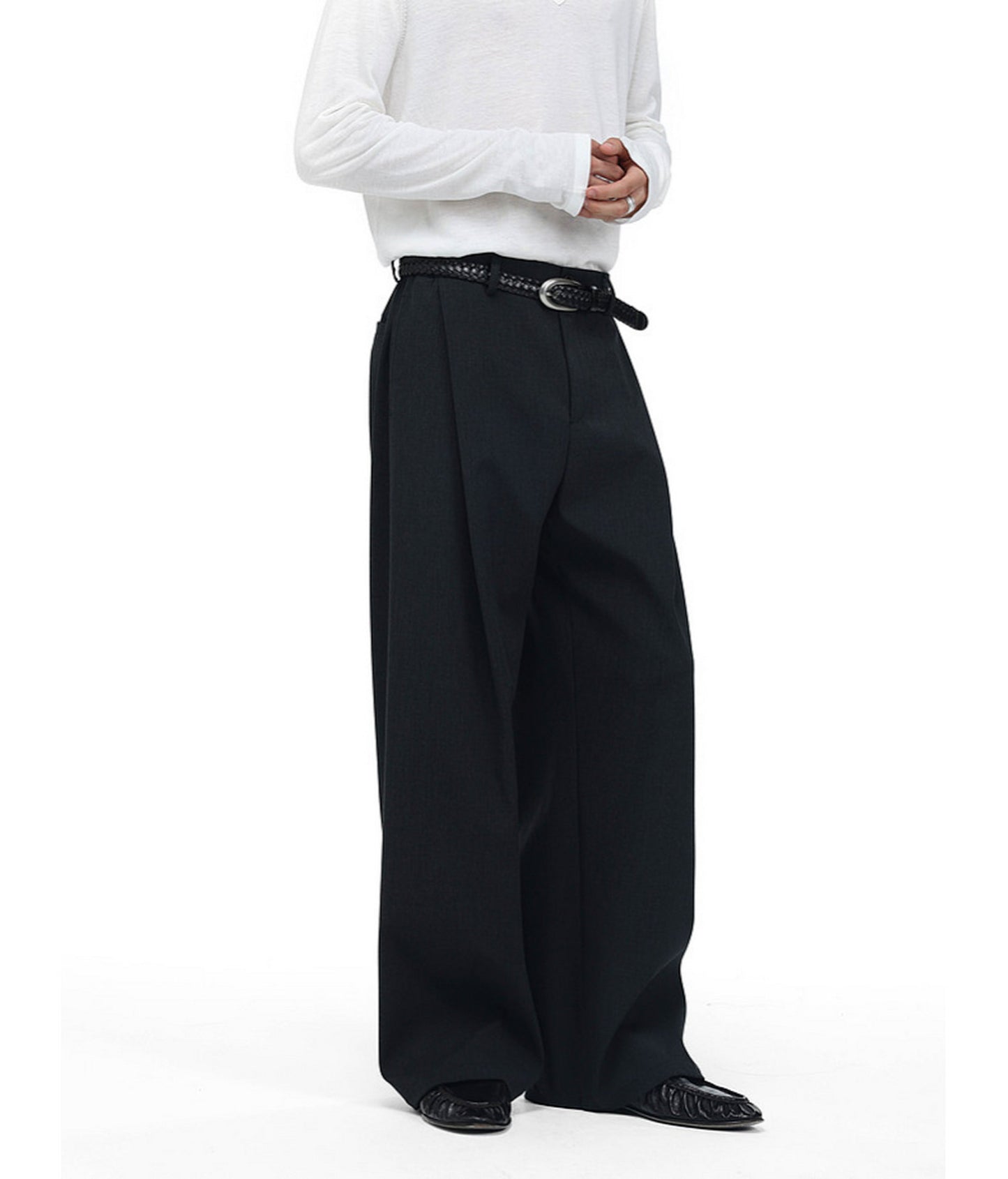 Vintage-Style Pleated Casual Pants