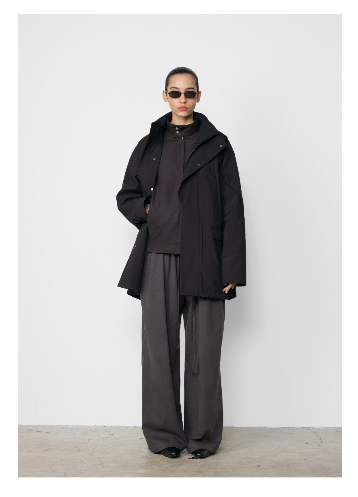 Straight wide-leg pants