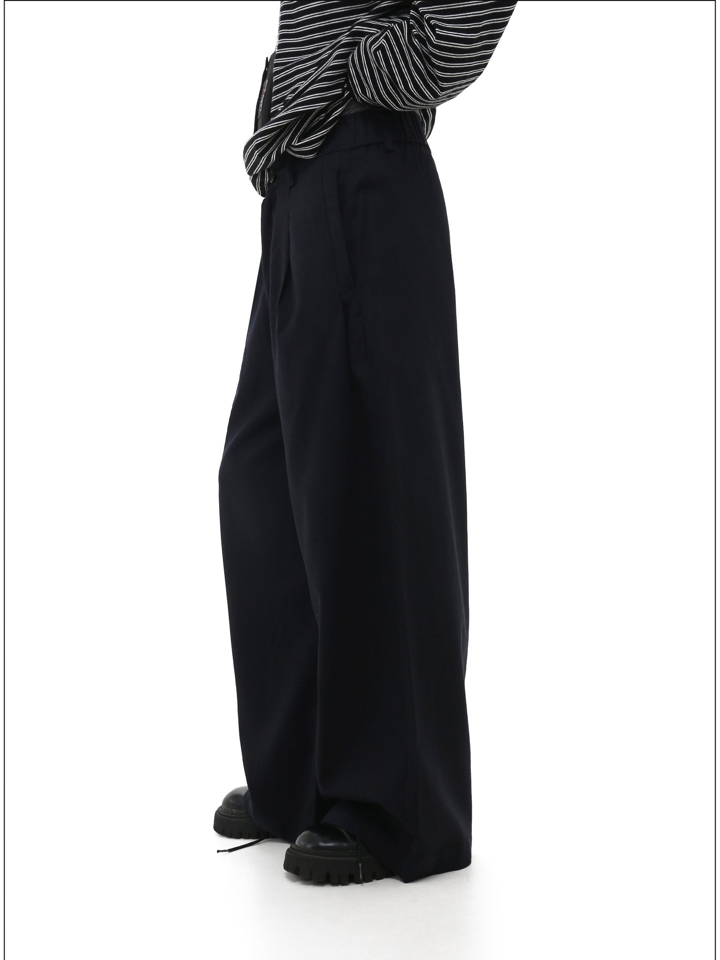 Elastic Waist Relaxed Casual Pants
