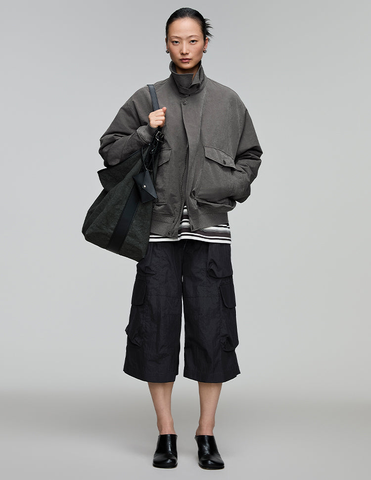 Cropped pants with adjustable waist