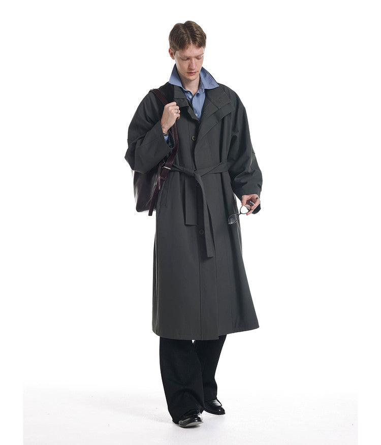 Low-style trench coat