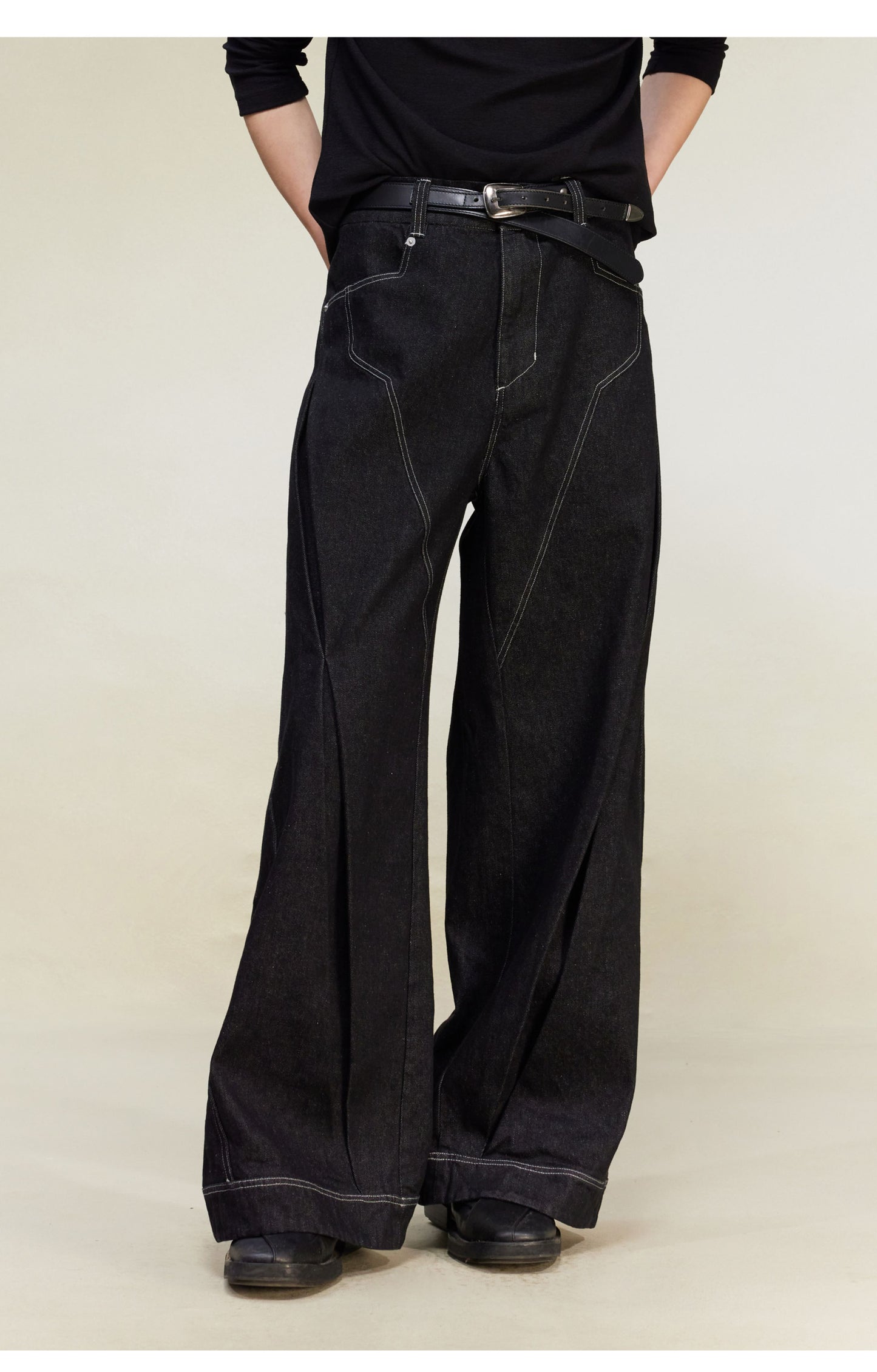 Pleated Topstitch Denim Pants