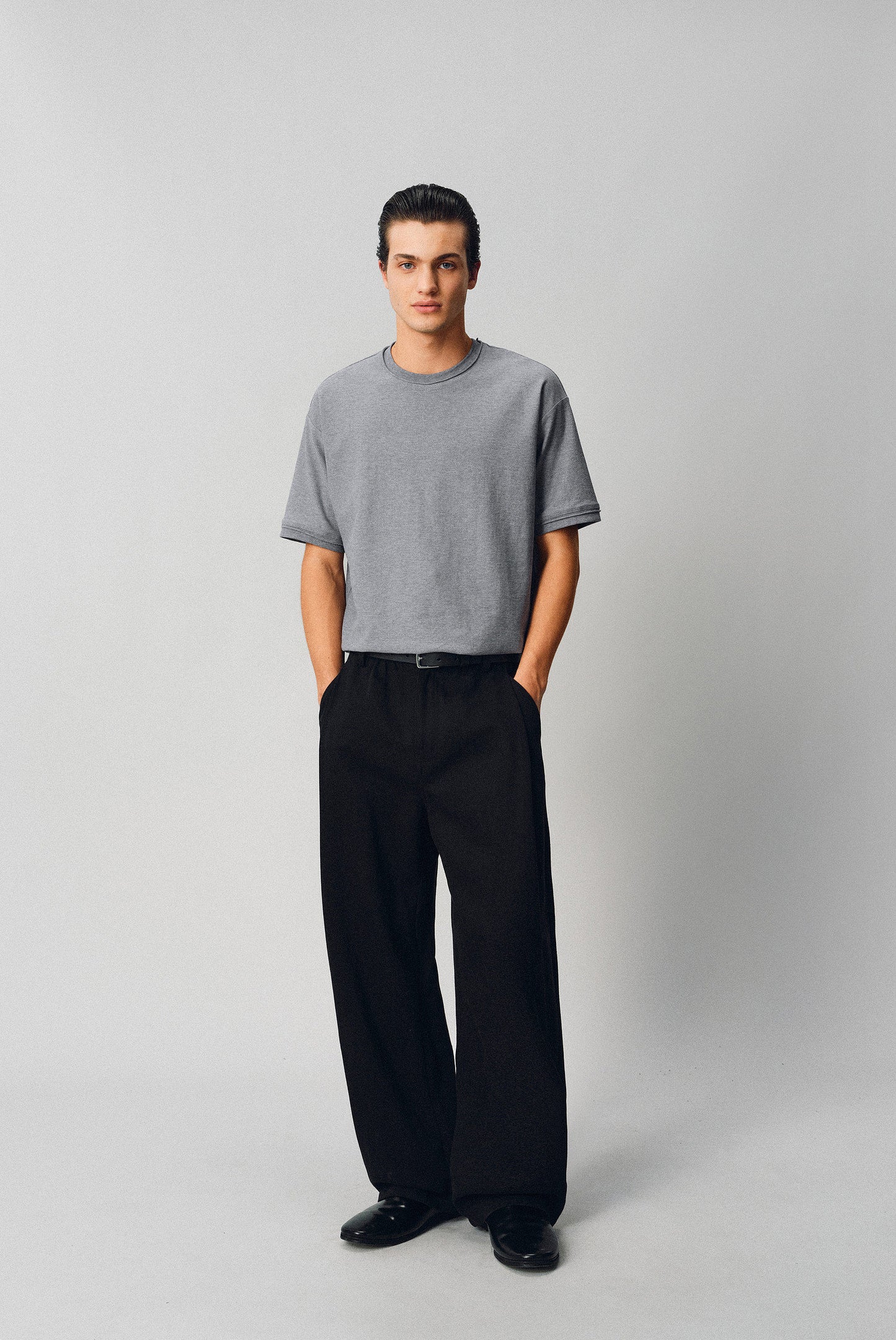 Casual Pants with Side Pleats and Elastic Waistband