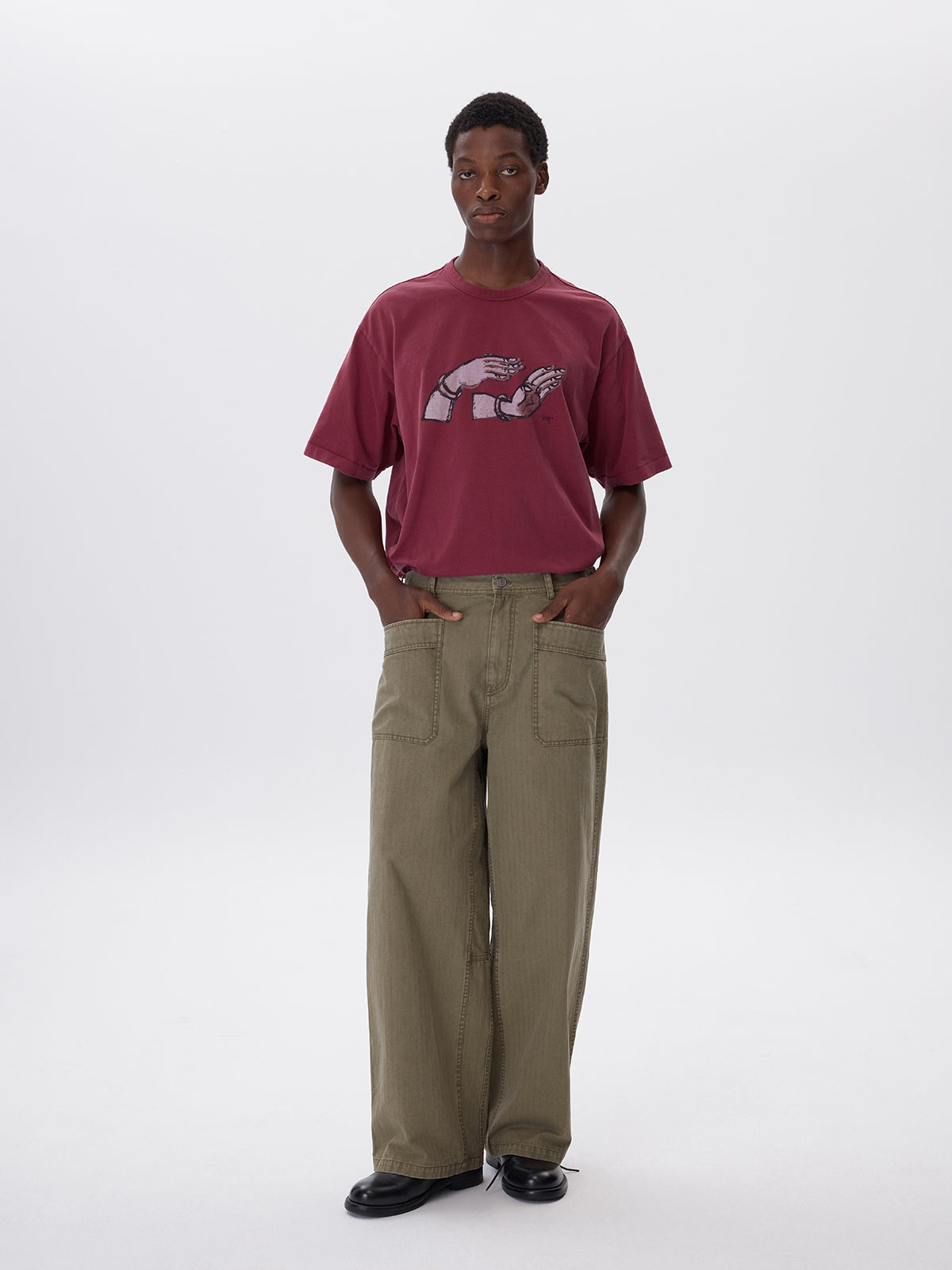Casual pants with patch pockets