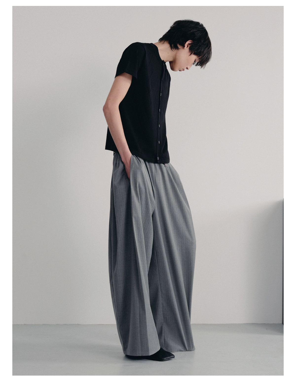 Side Pleats Casual Pants