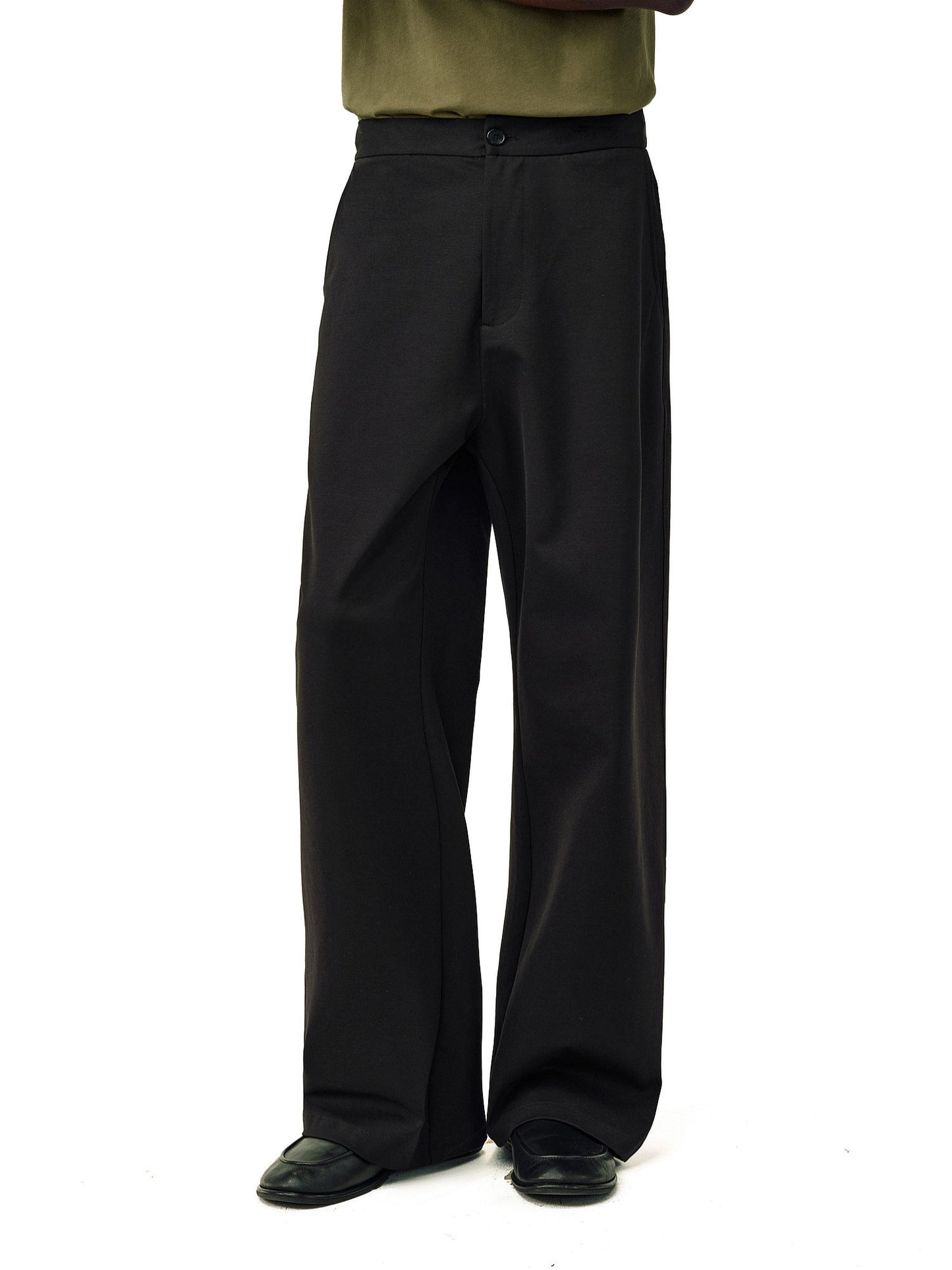 Wrinkle-resistant casual pants
