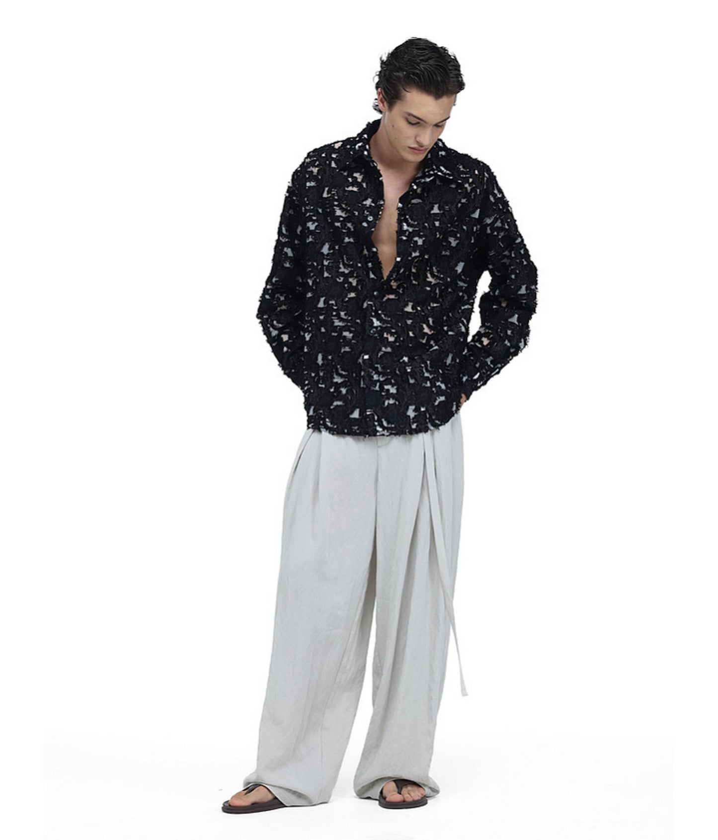Pleated Casual Pants with a Belt