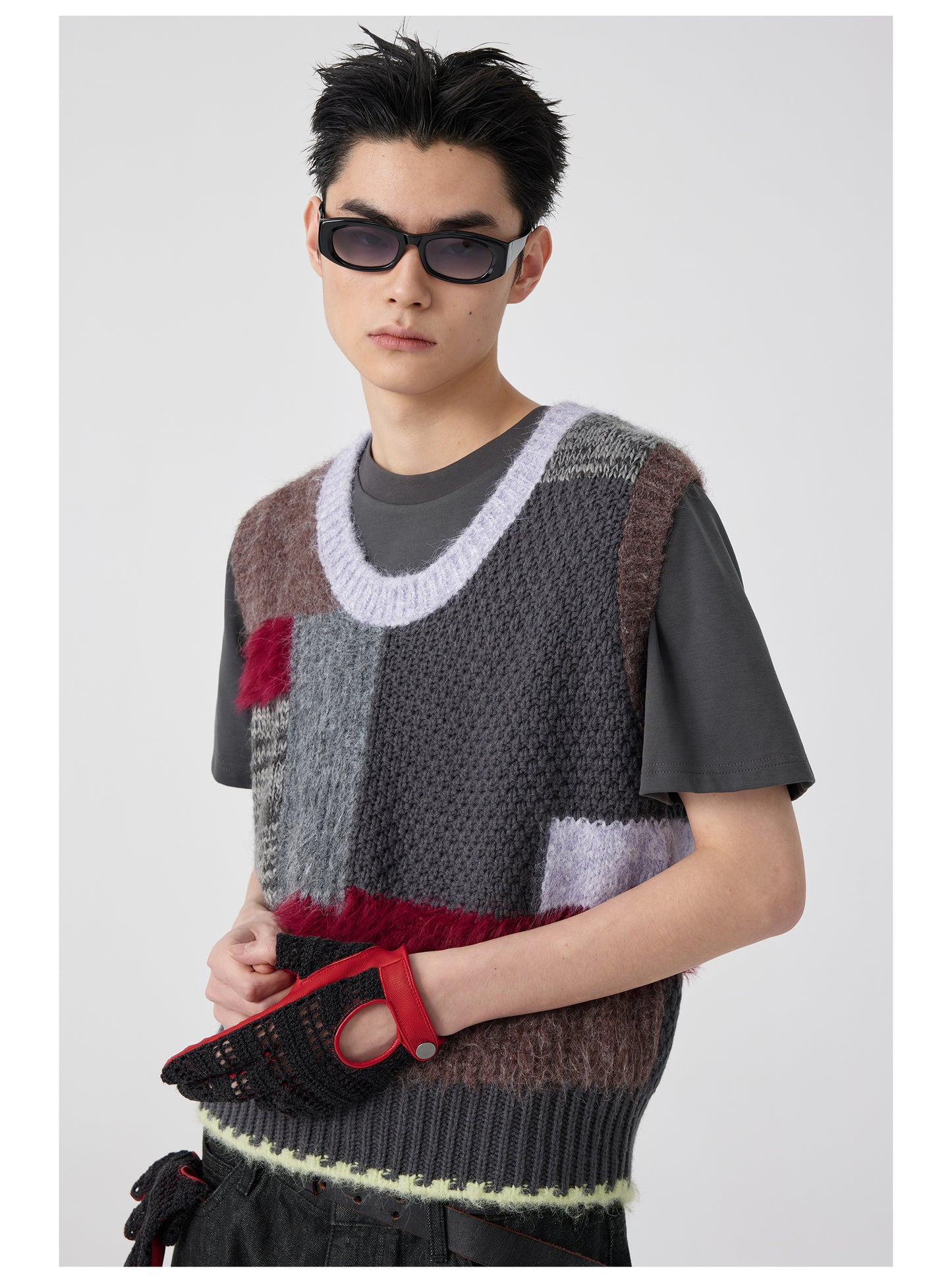 Patchwork Contrast U-Neck Sweater Vest