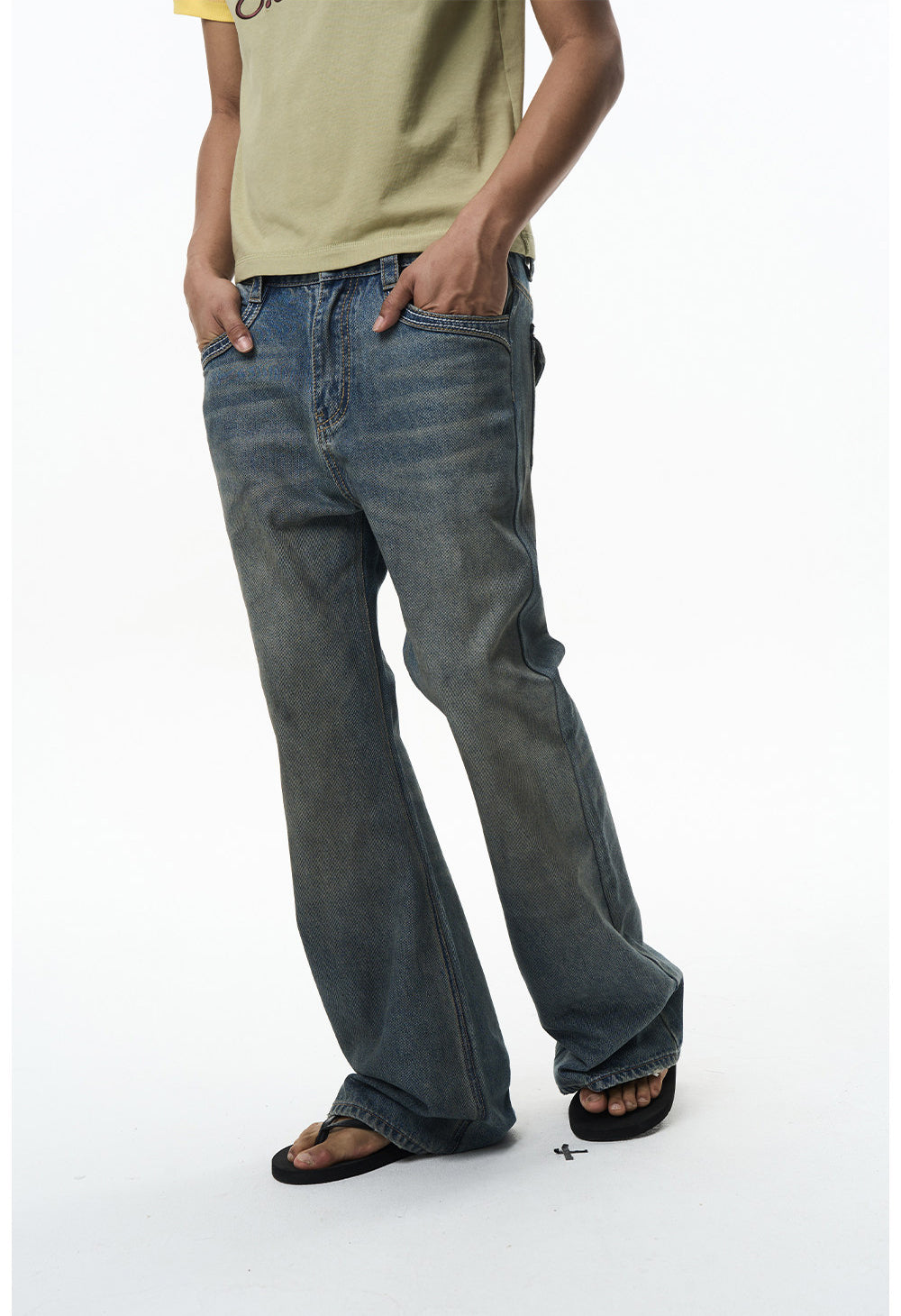 Double Chunky Thread-Washed Dirty Jeans