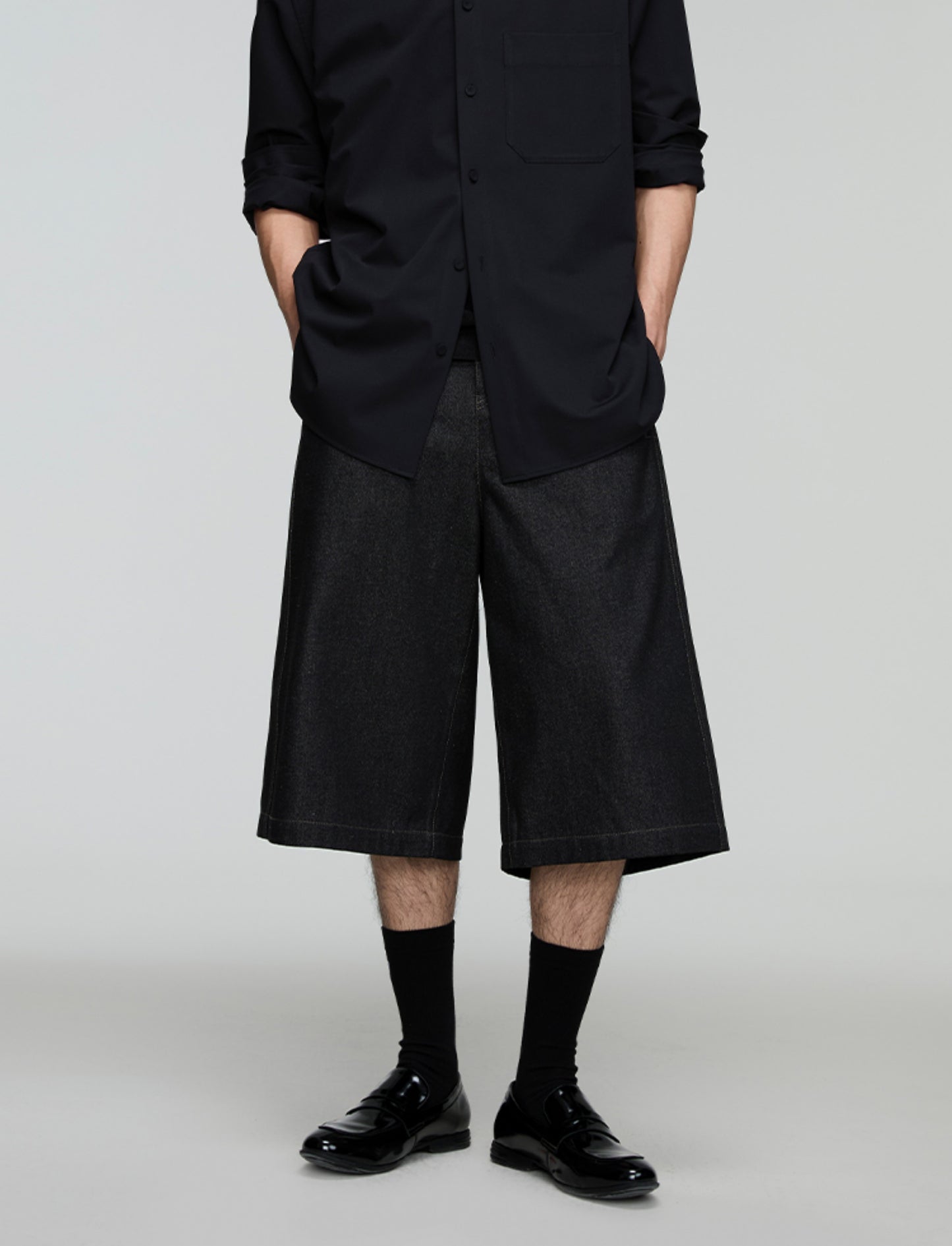 A-line loose denim shorts