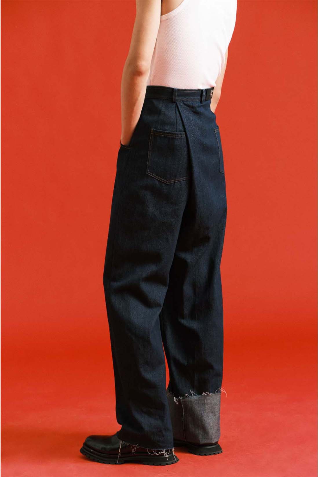 Unisex Wide Curling Hem Jeans