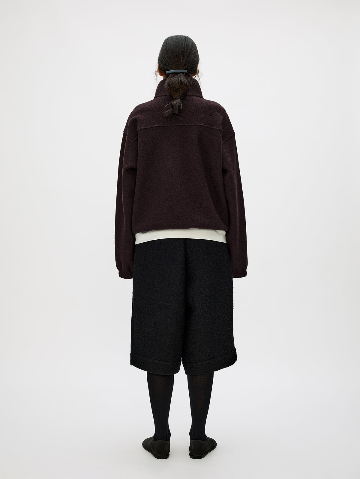 Half-Open Sweatshirt