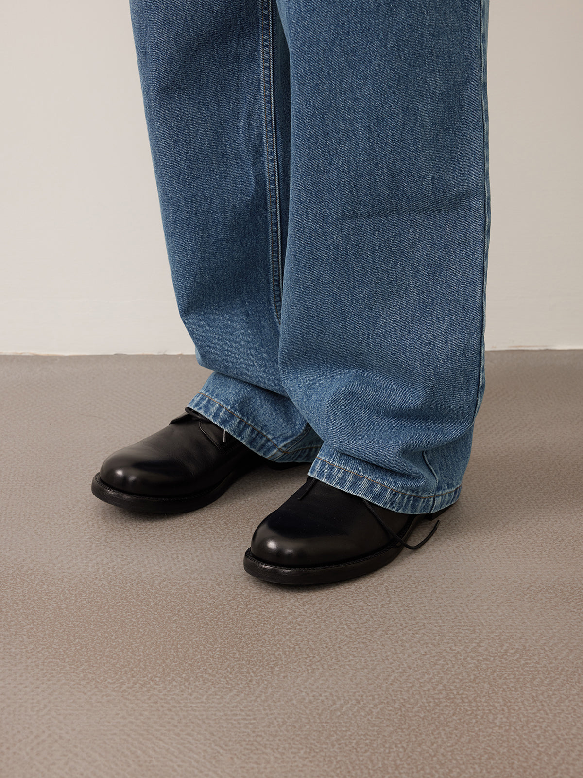 Single Pleats Loose Straight Jeans 12.25 oz.