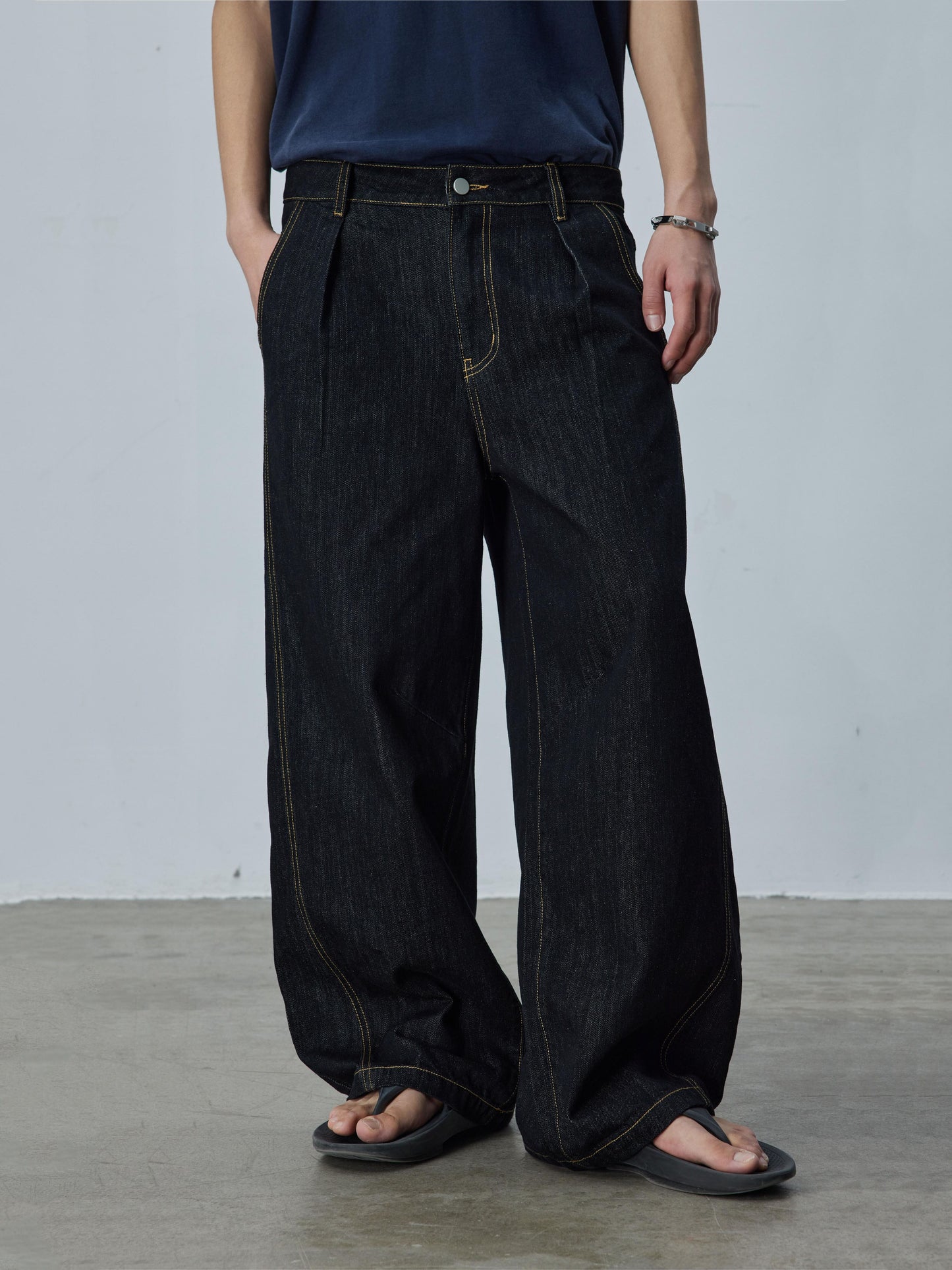 Original color denim wide pants